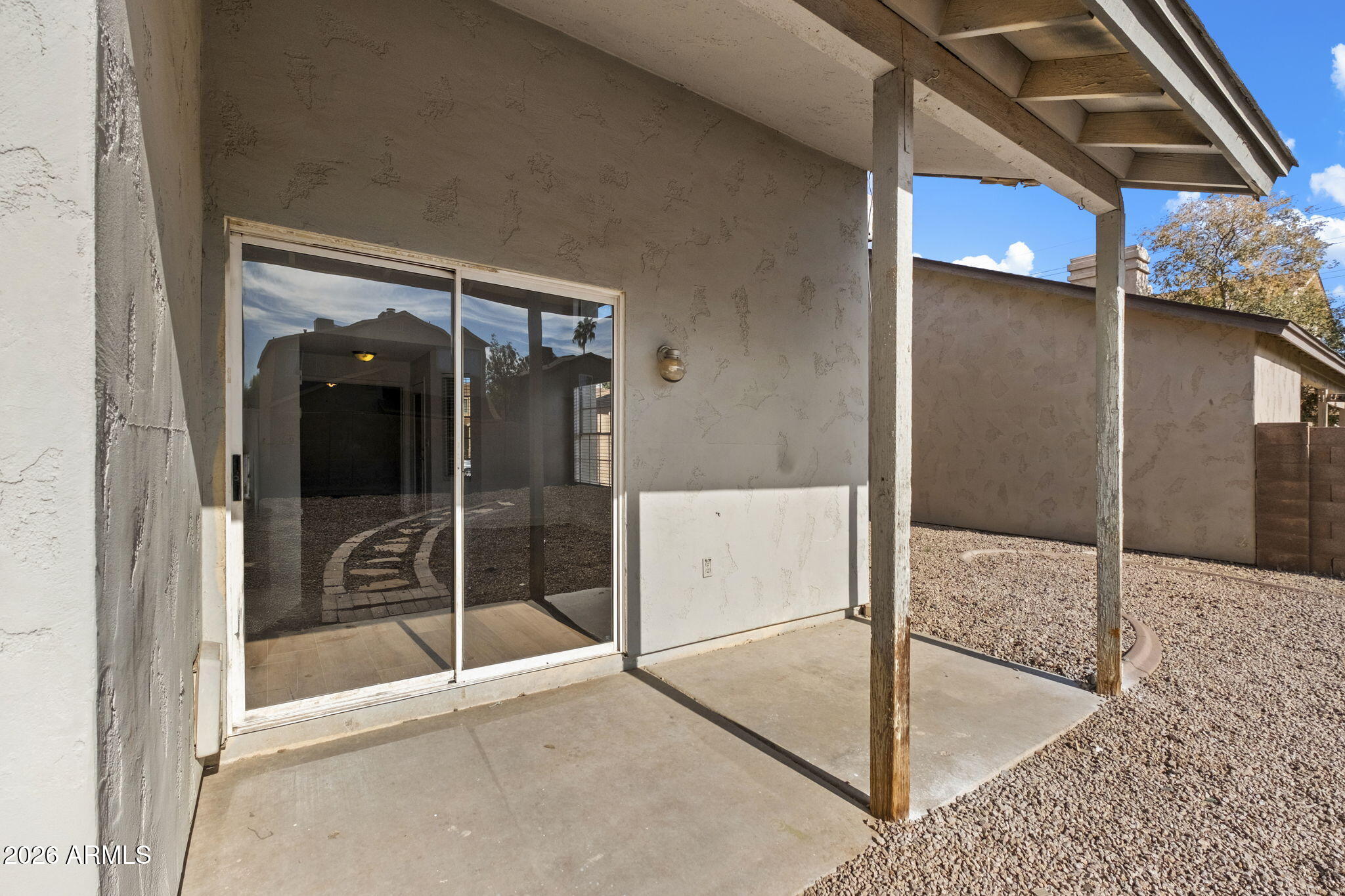 1811 S 39TH Street 23