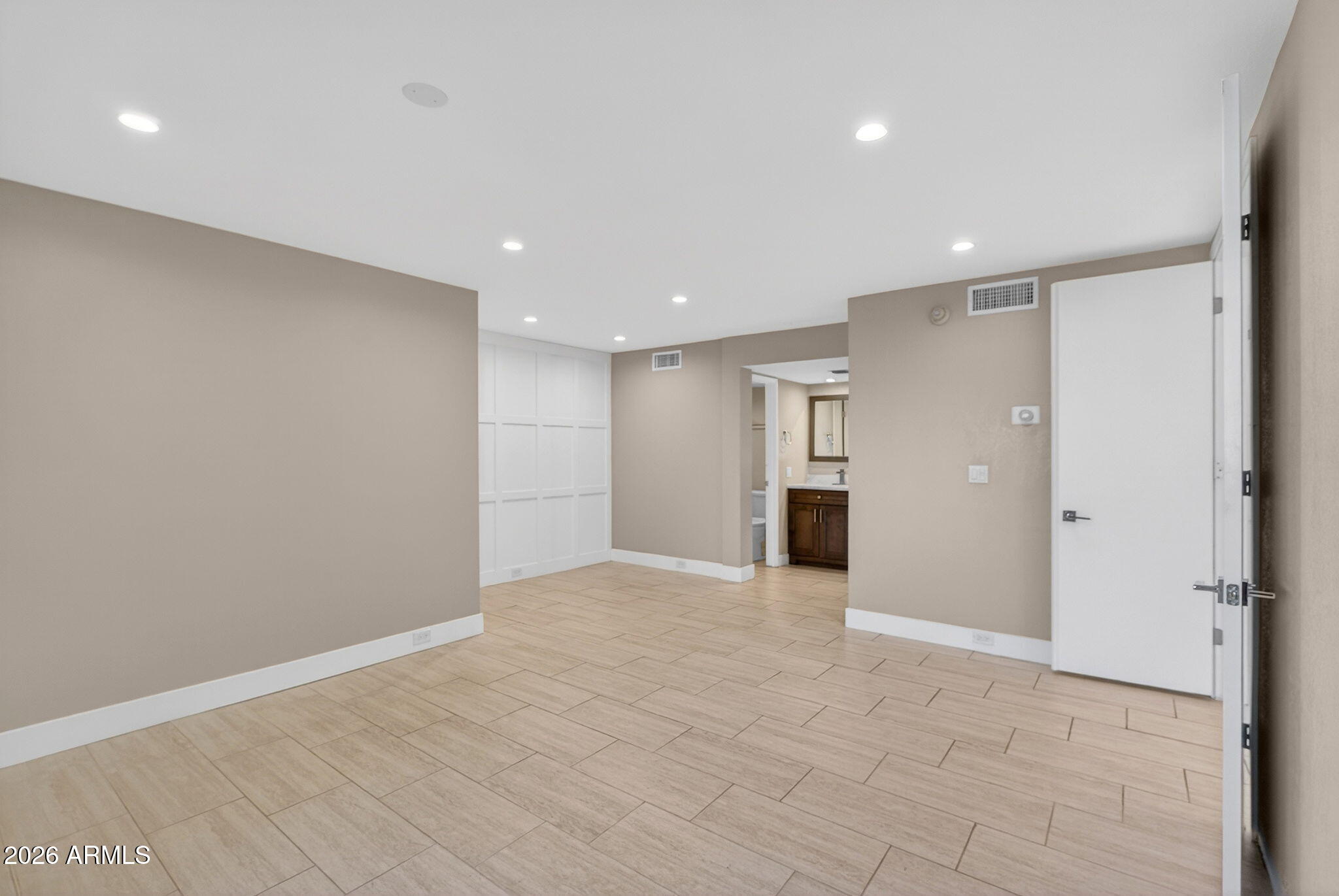 7557 N DREAMY DRAW Drive 264