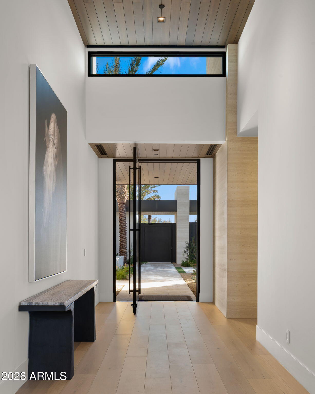 6824 E HUMMINGBIRD Lane