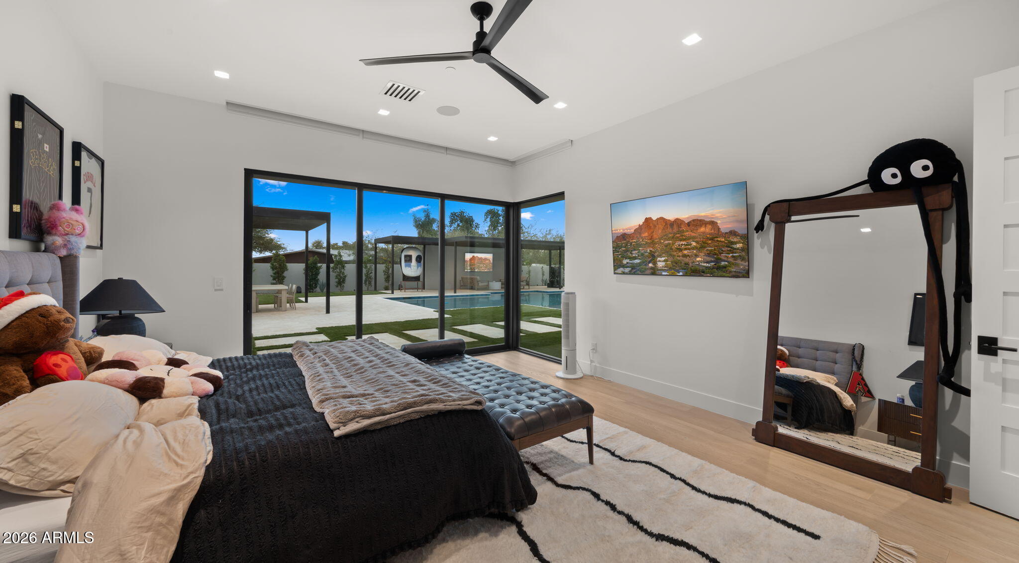 8441 E CORTEZ Street