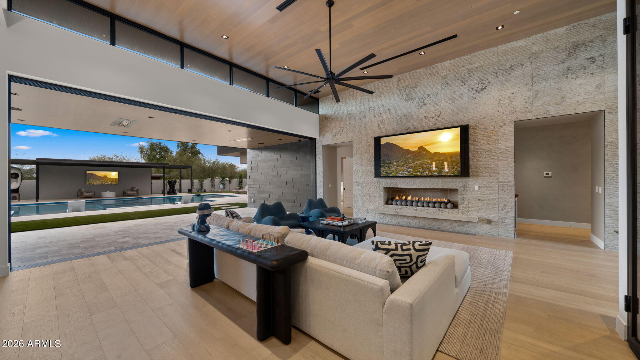 8441 E CORTEZ Street