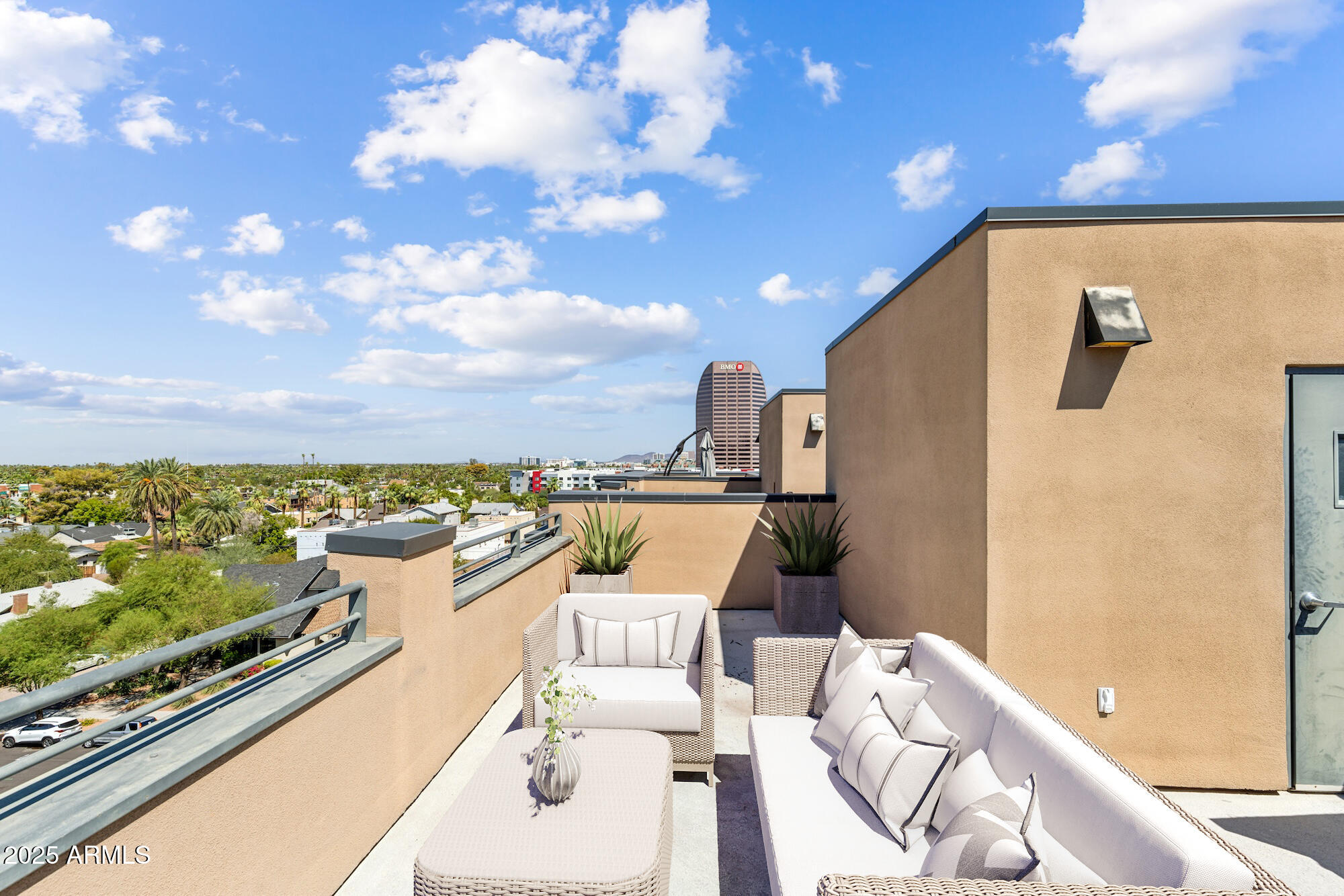 1326 N CENTRAL Avenue 413B