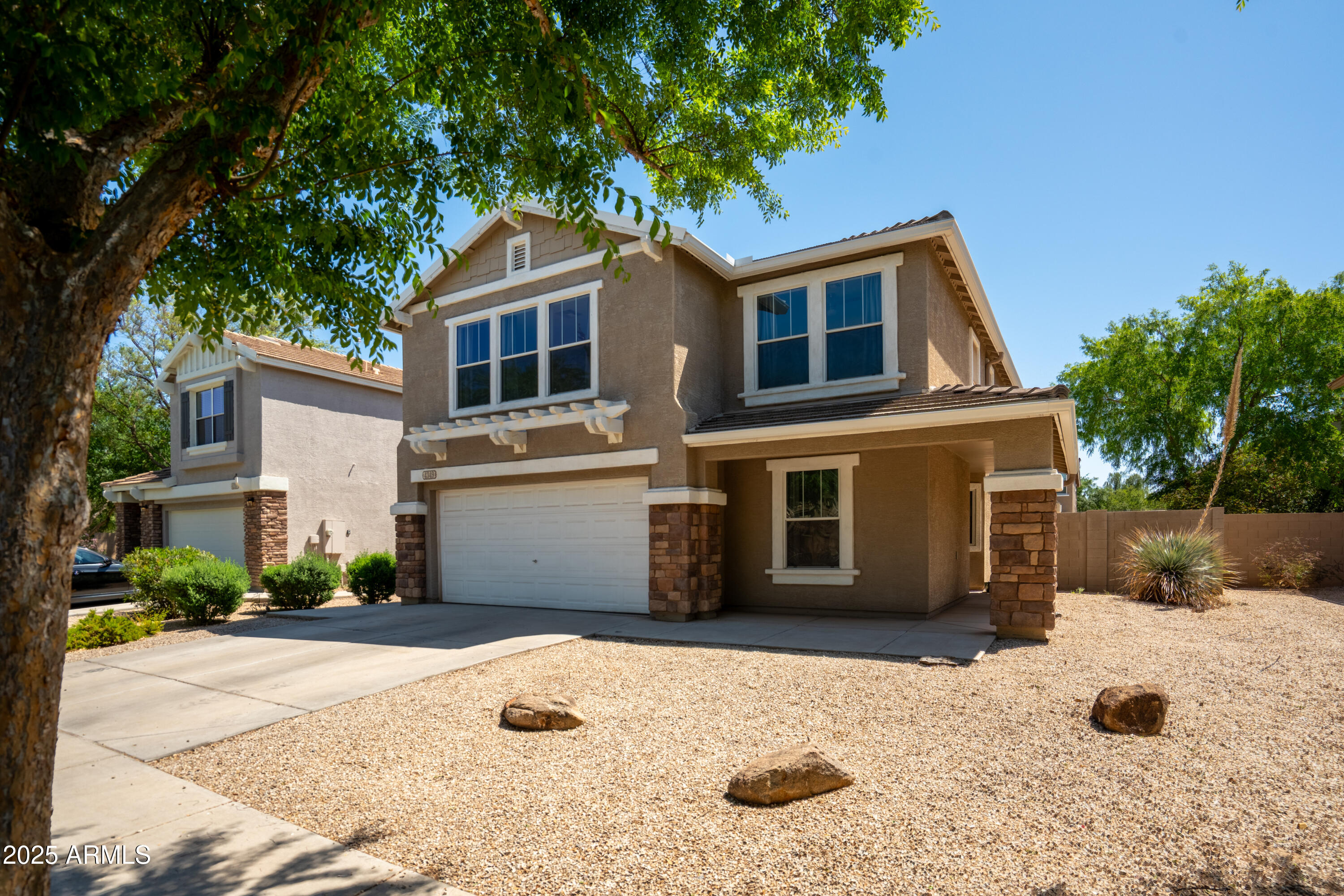 4349 E WINDSOR Court