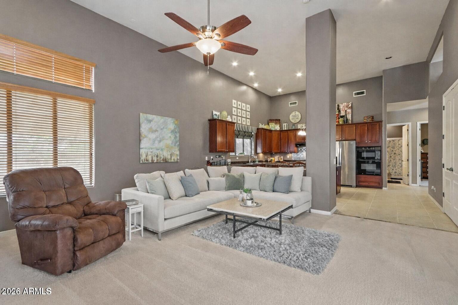 3019 W CARRIAGE Drive