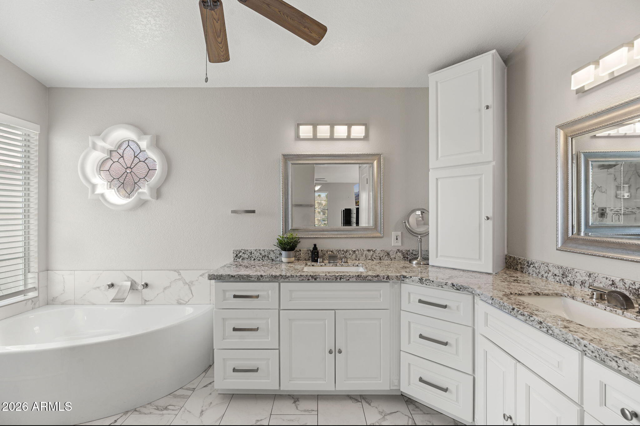 3406 E WILDWOOD Drive