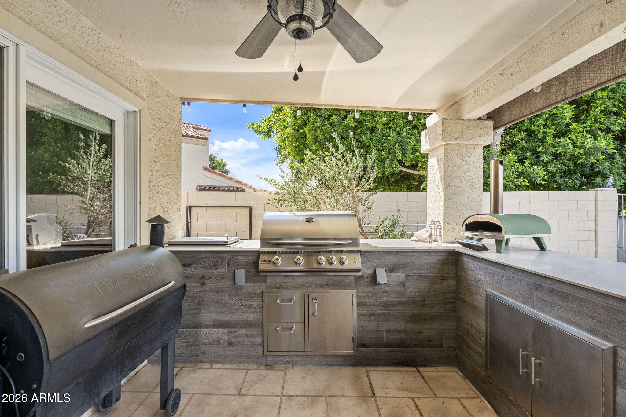 3406 E WILDWOOD Drive