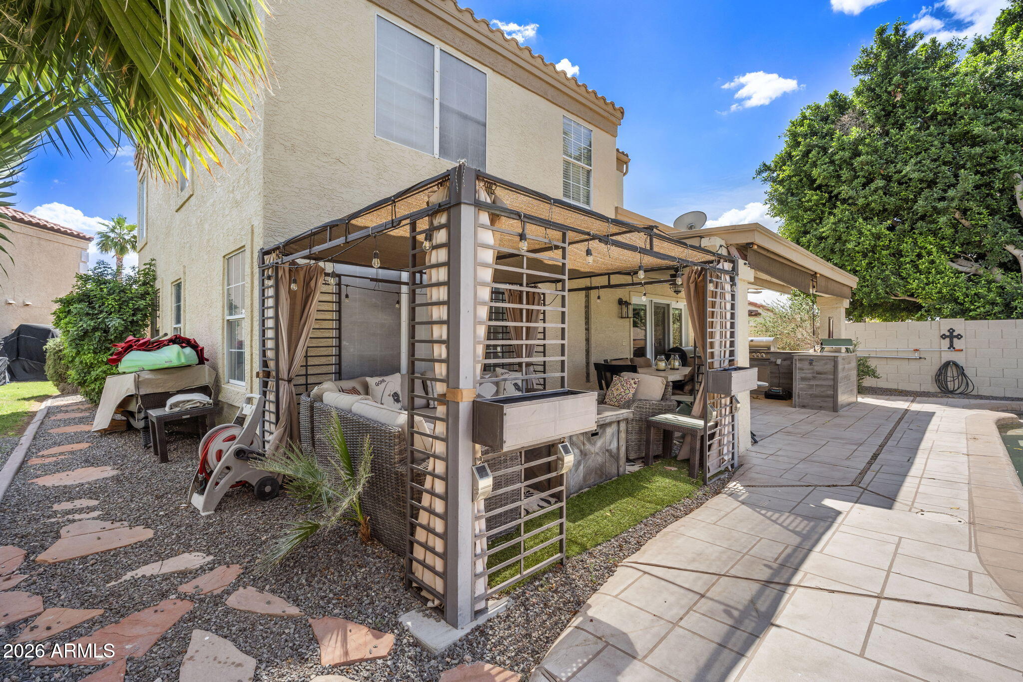 3406 E WILDWOOD Drive