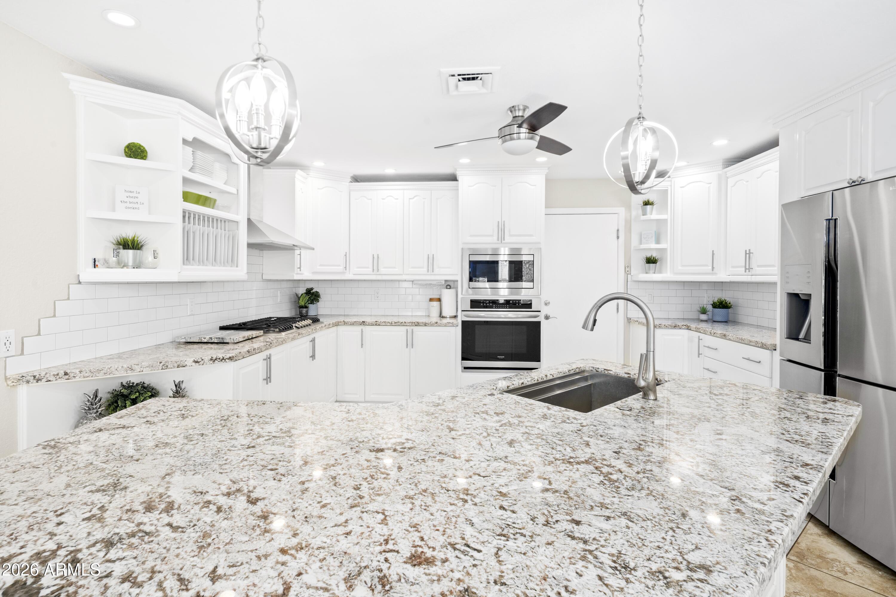 3406 E WILDWOOD Drive