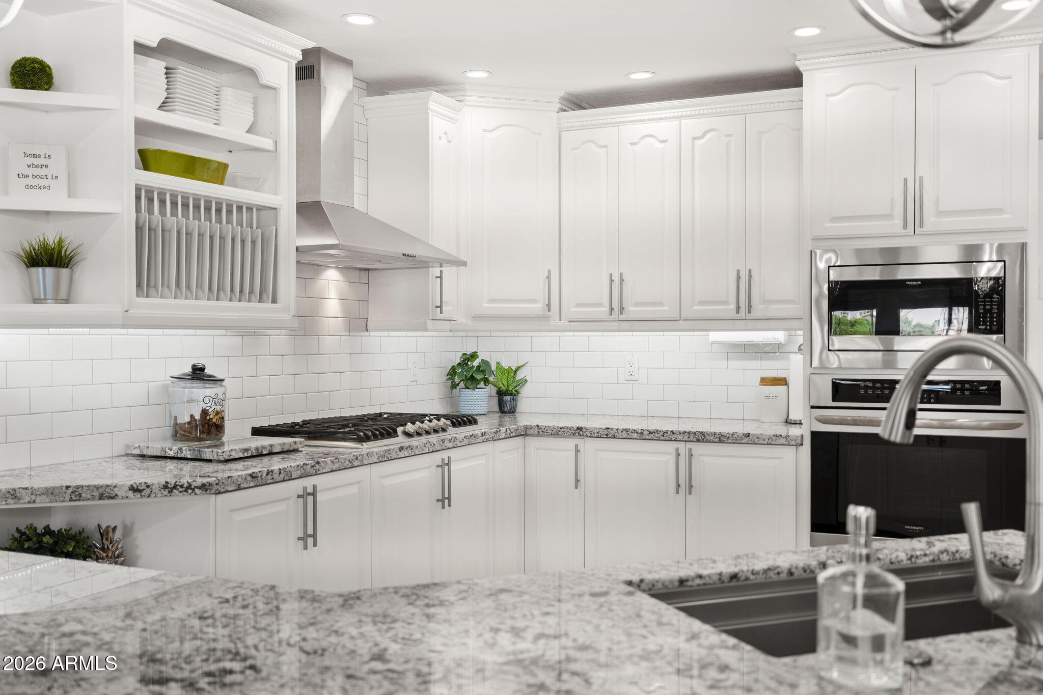 3406 E WILDWOOD Drive