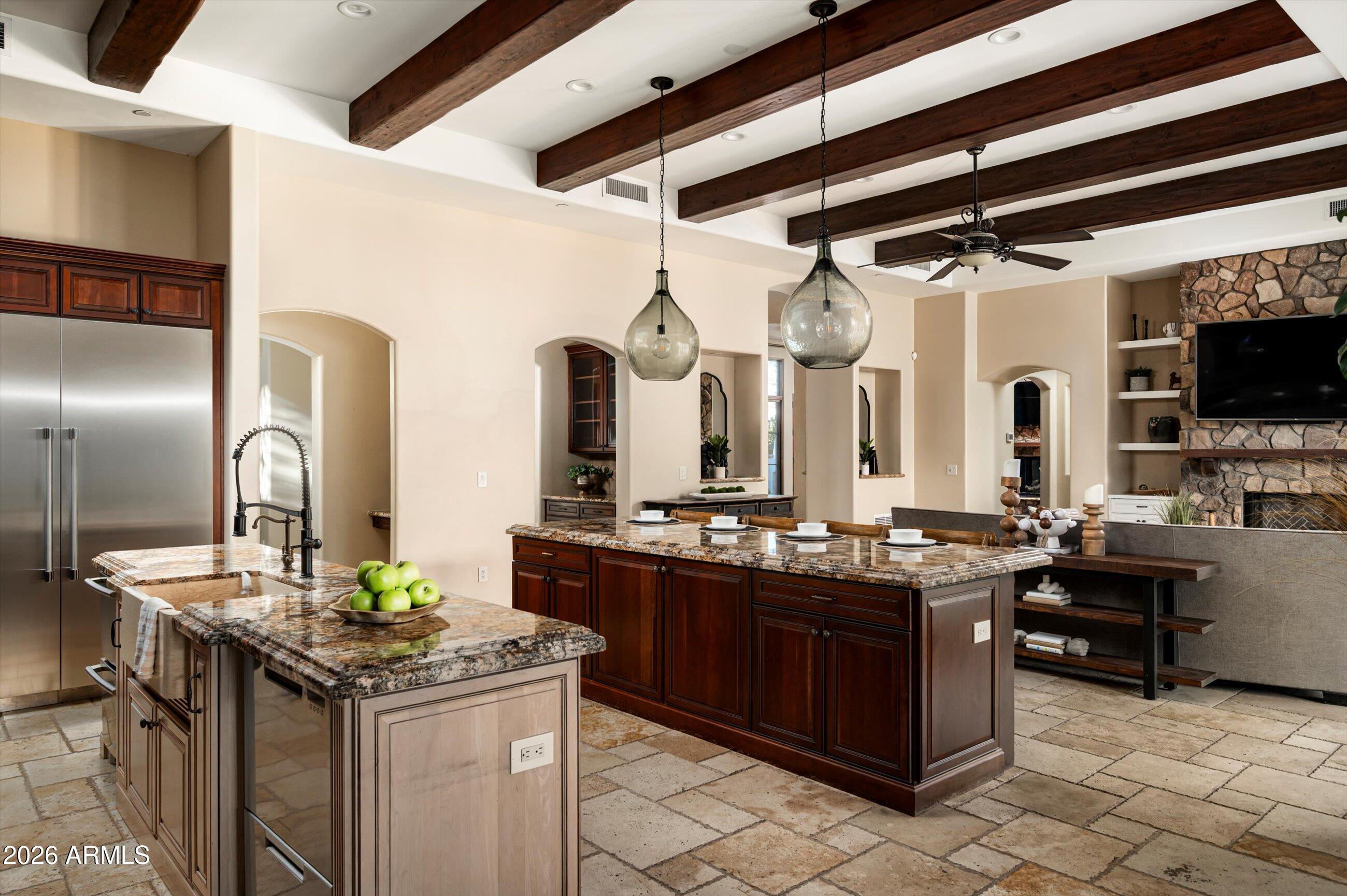 5807 E ORANGE BLOSSOM Lane