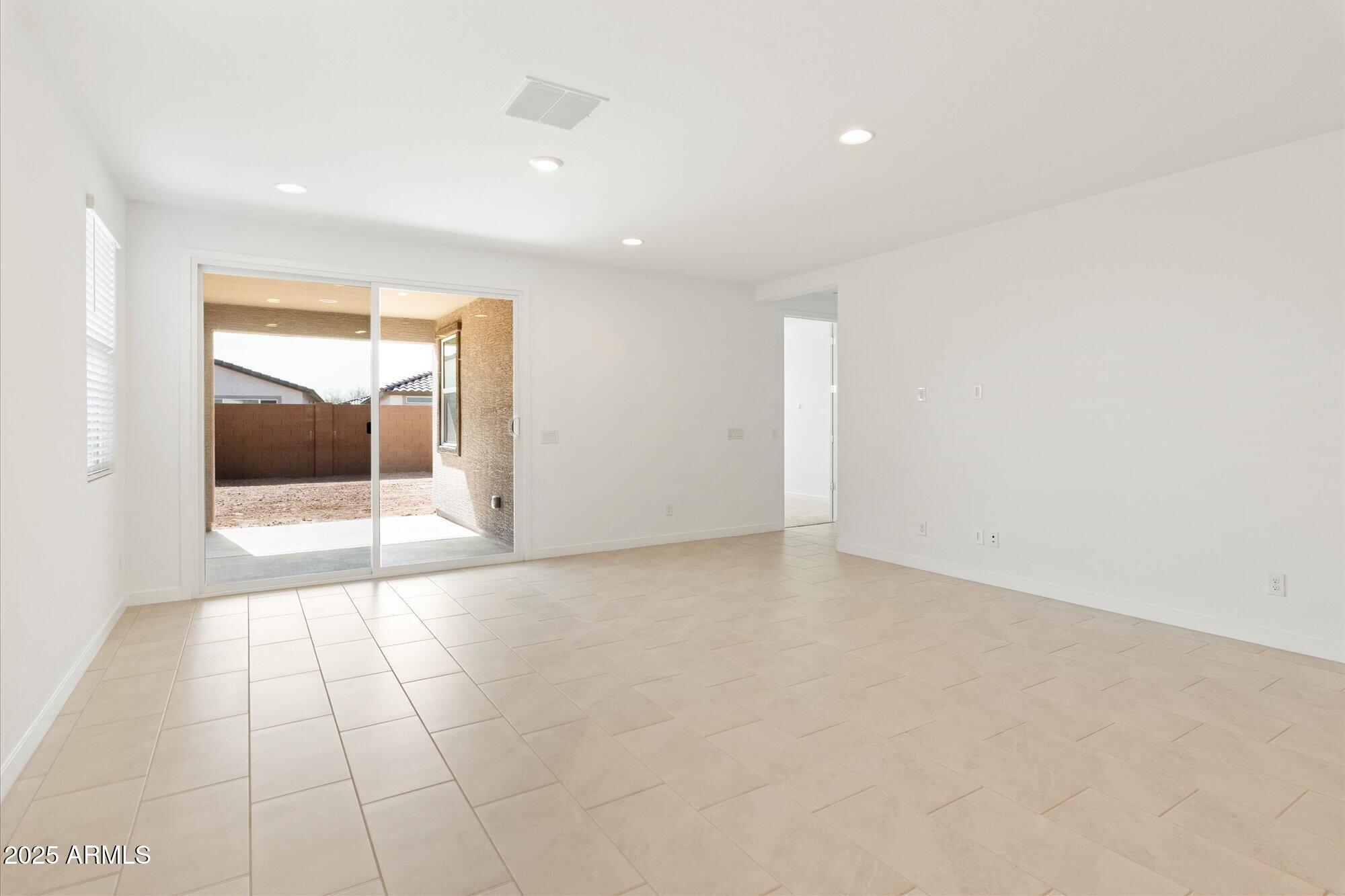 16677 W CHARLOTTE Drive