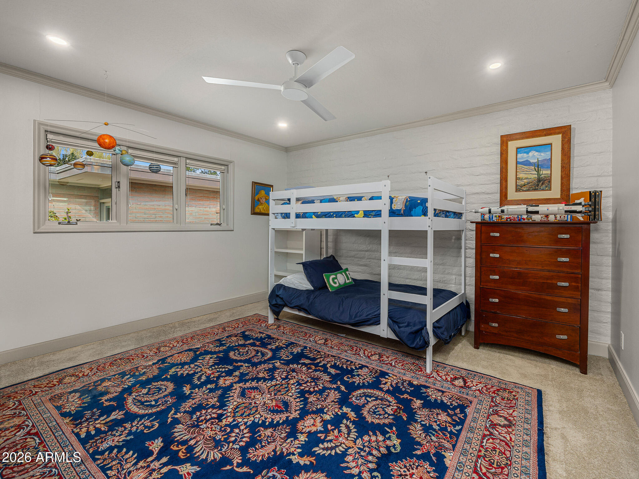 3921 E SAN MIGUEL Avenue