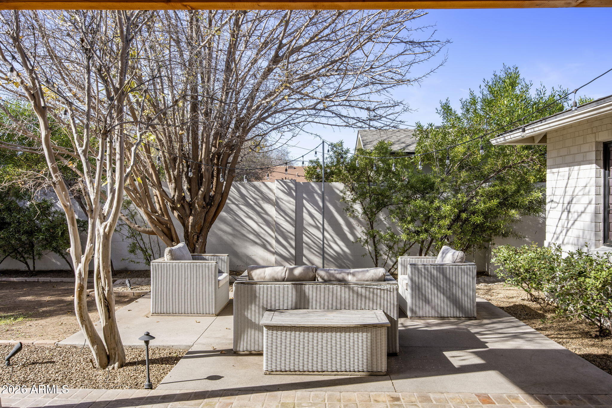 3727 E CLARENDON Avenue