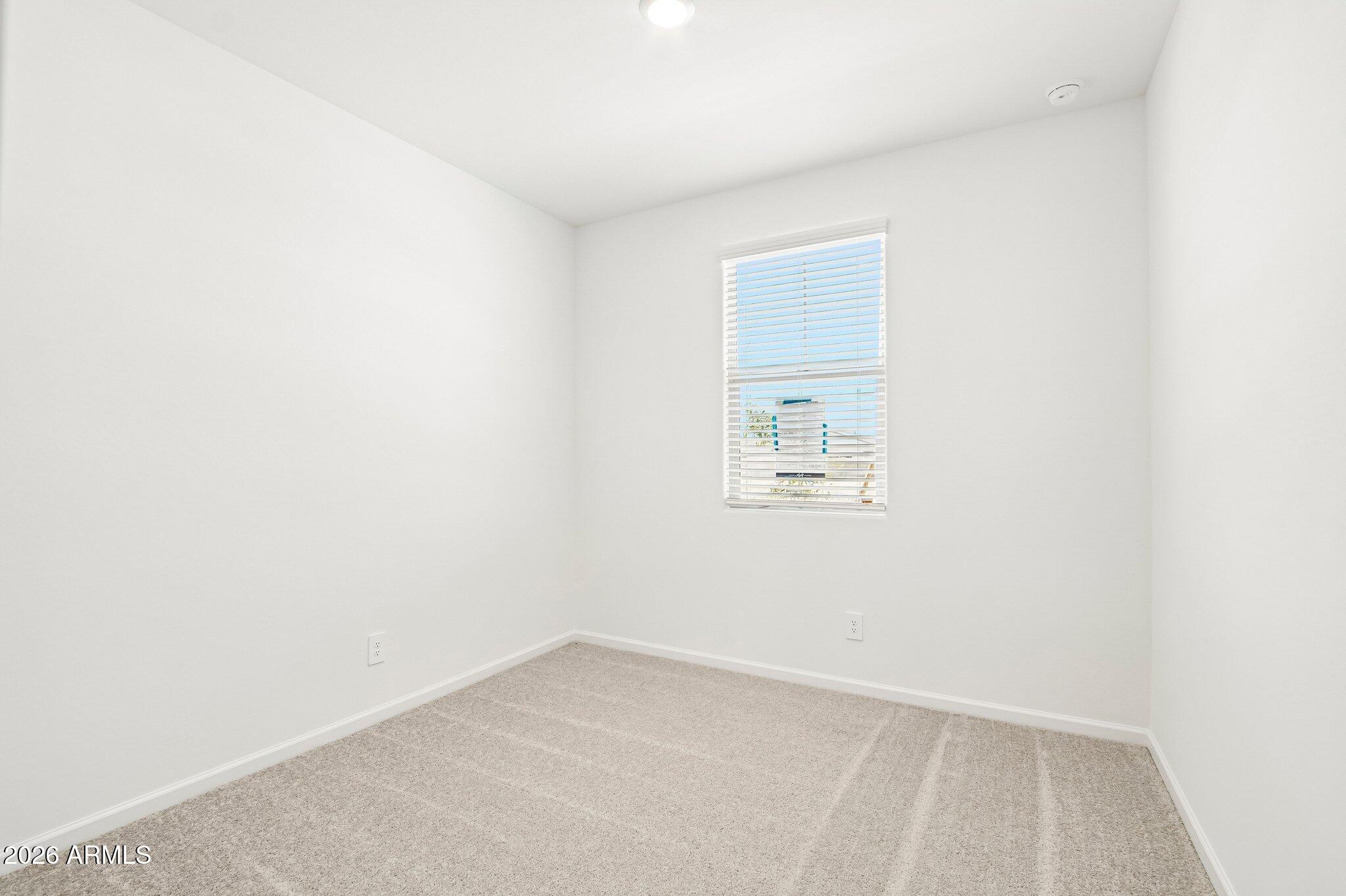 18252 W AVENIDA DEL SOL