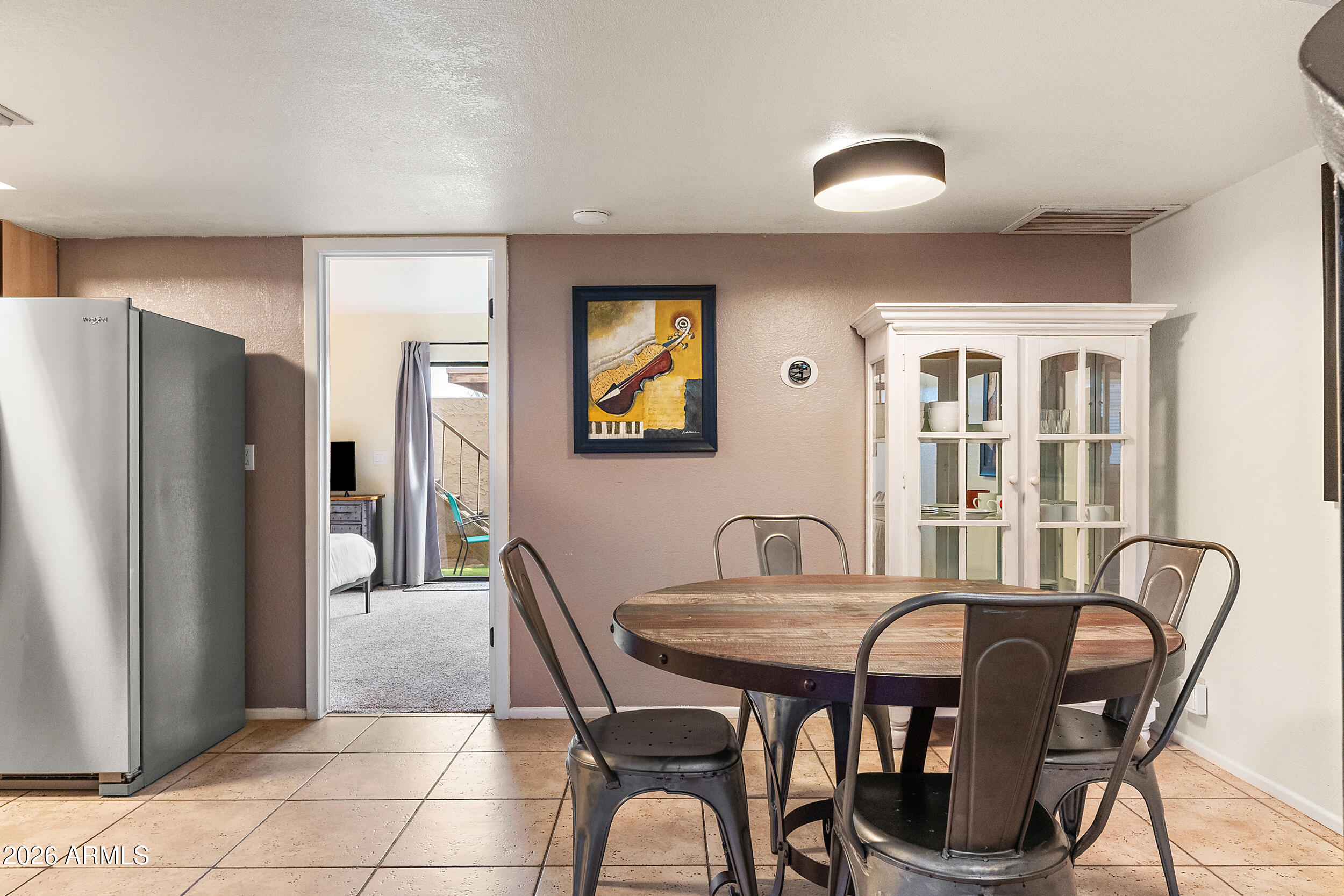 7858 E GLENROSA Avenue