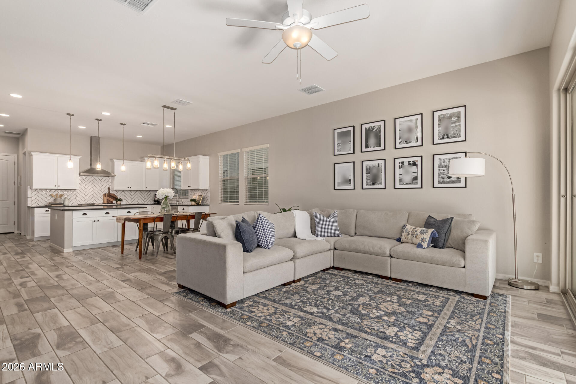 2700 S OLIVER Street