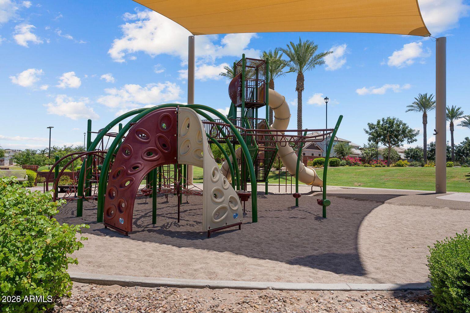 2700 S OLIVER Street