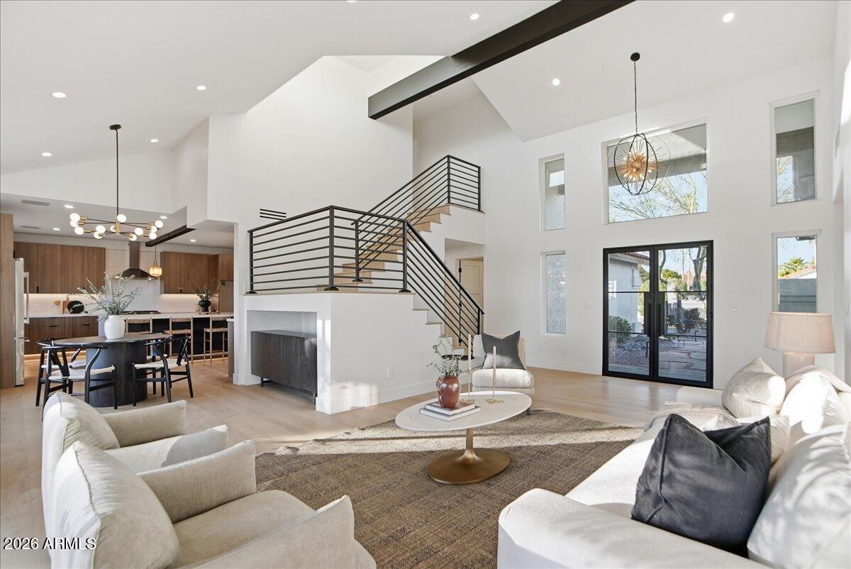 10555 E BELLA VISTA Drive