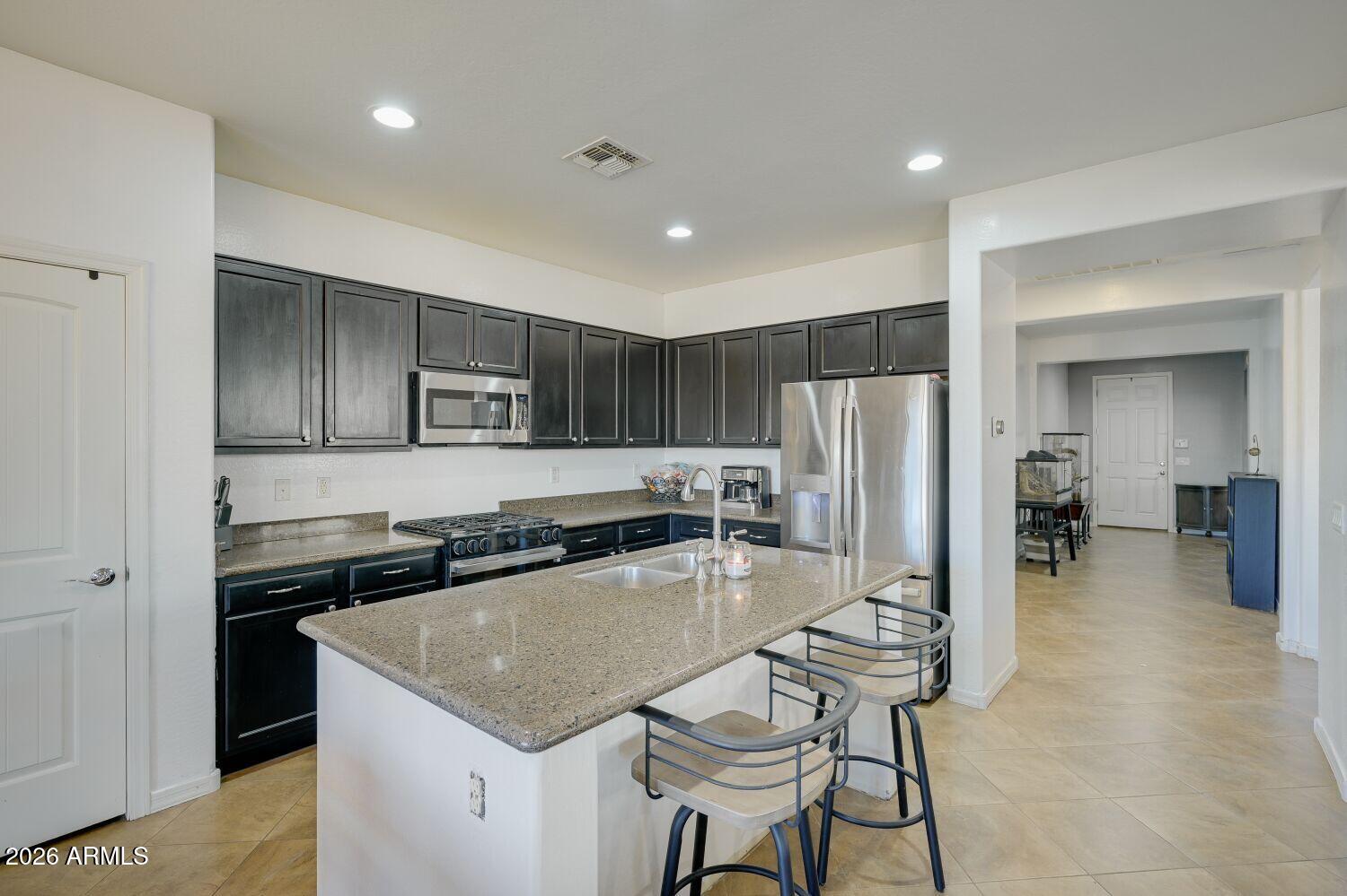 40884 W BEDFORD Drive