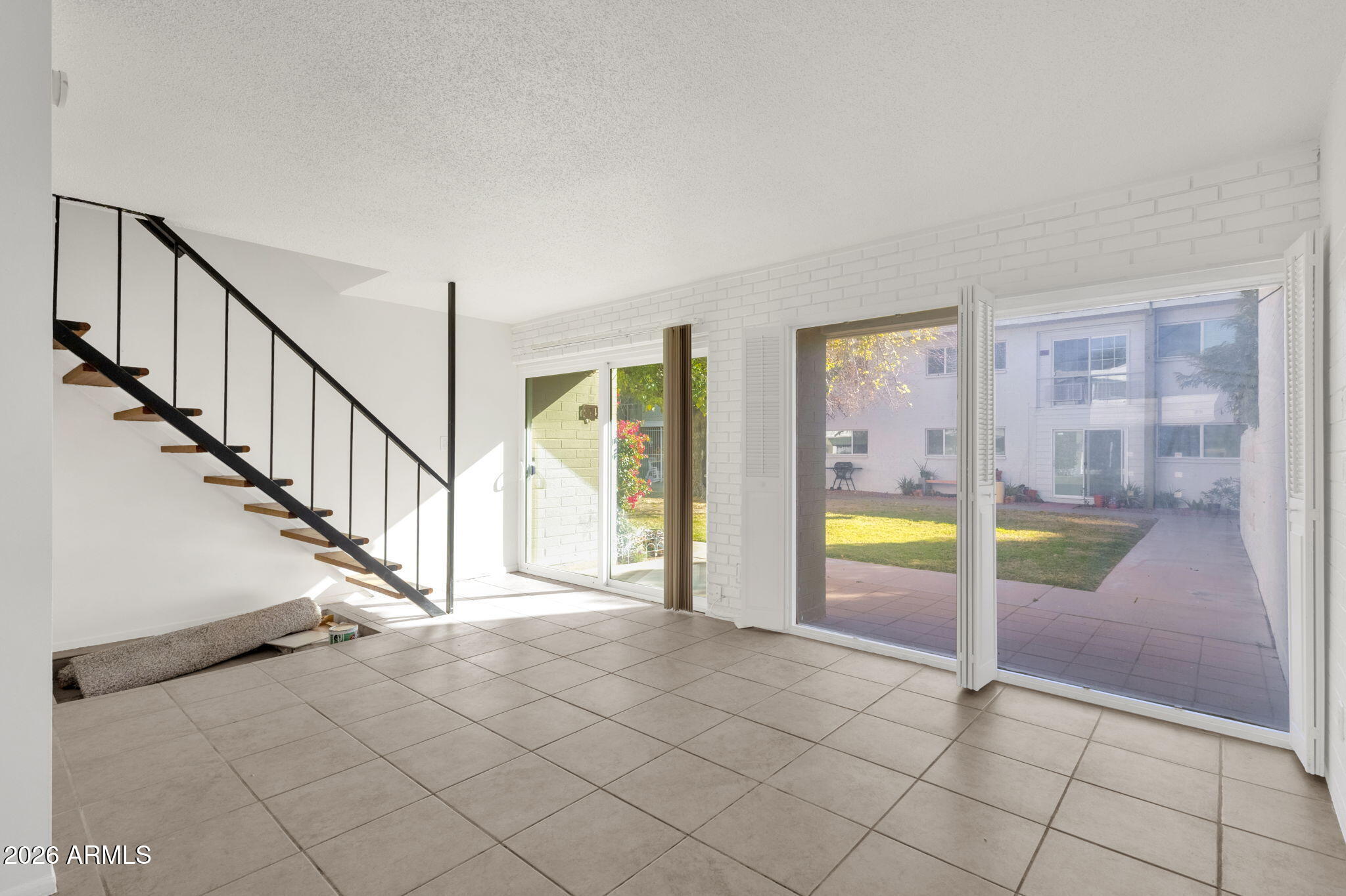 815 N HAYDEN Road B14