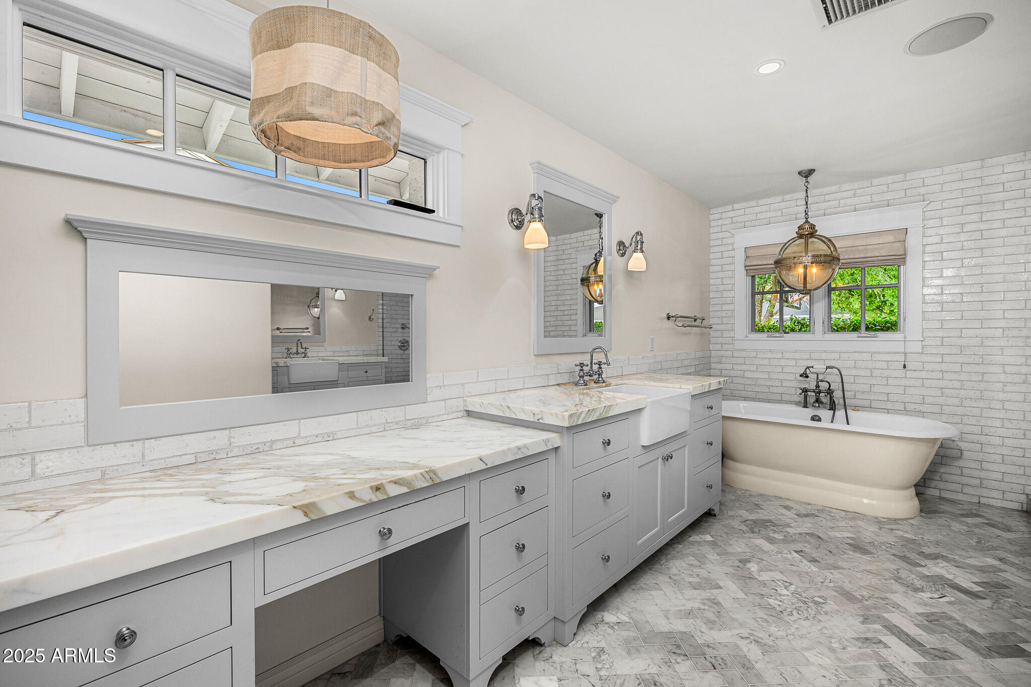 6231 E CALLE CAMELIA