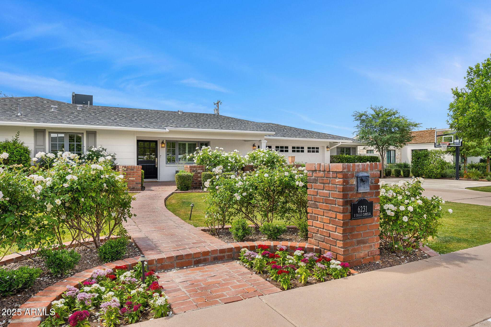 6231 E CALLE CAMELIA