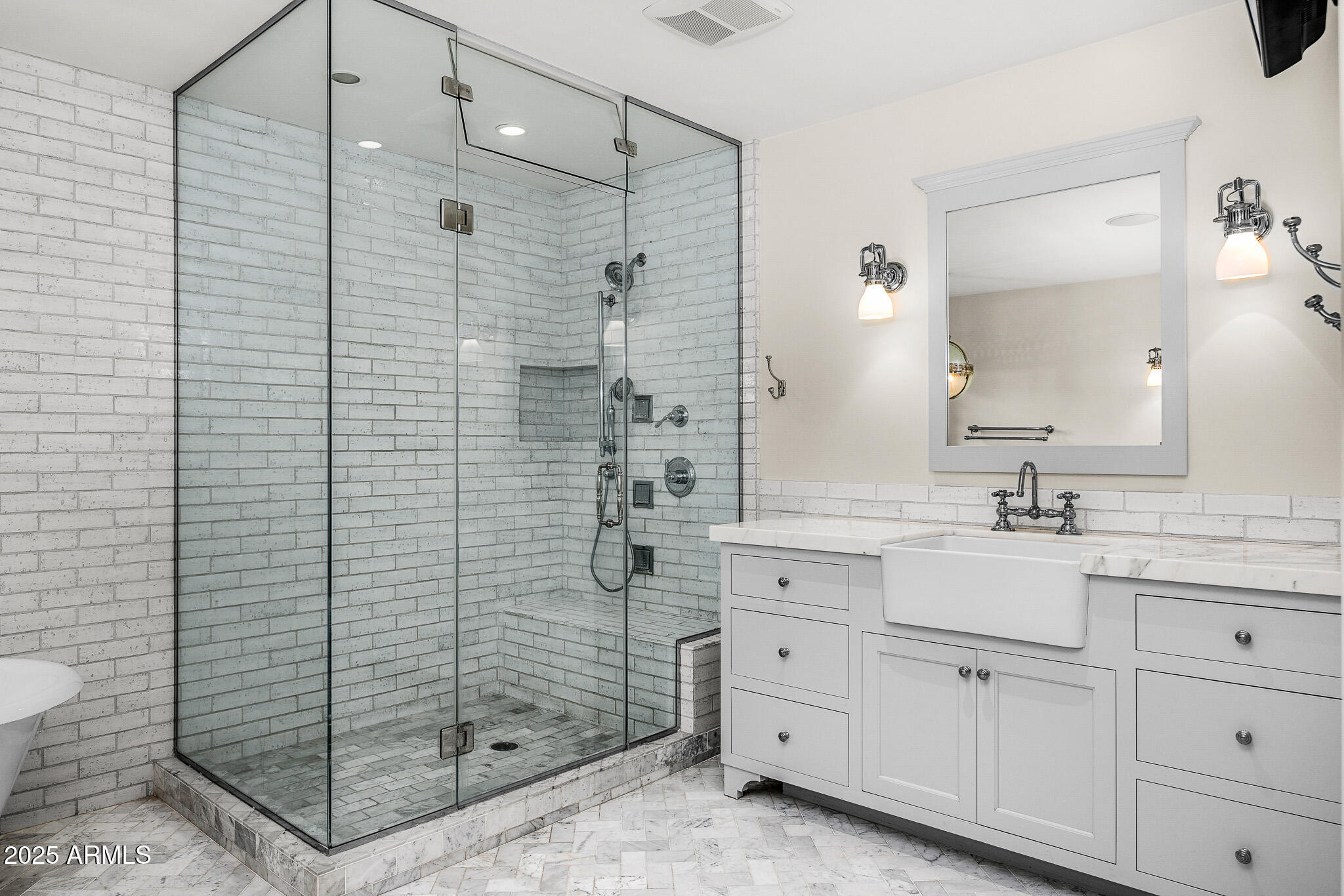 6231 E CALLE CAMELIA