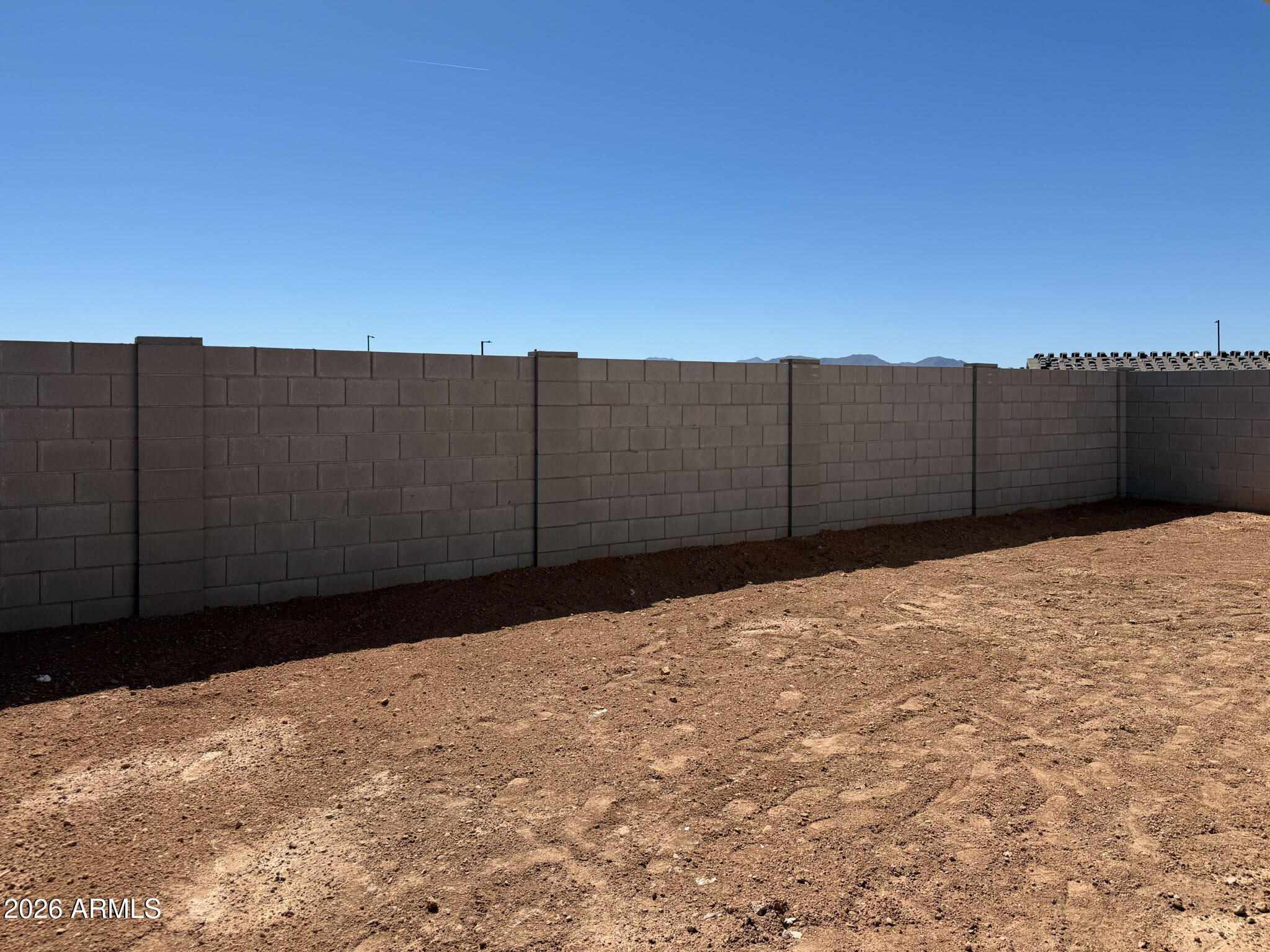 18229 W CAMINO DE ORO