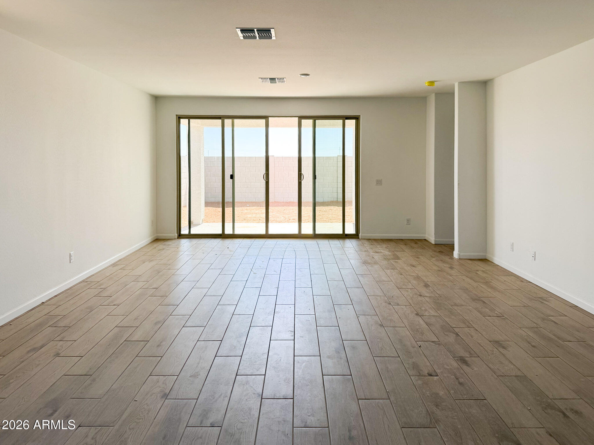 18229 W CAMINO DE ORO