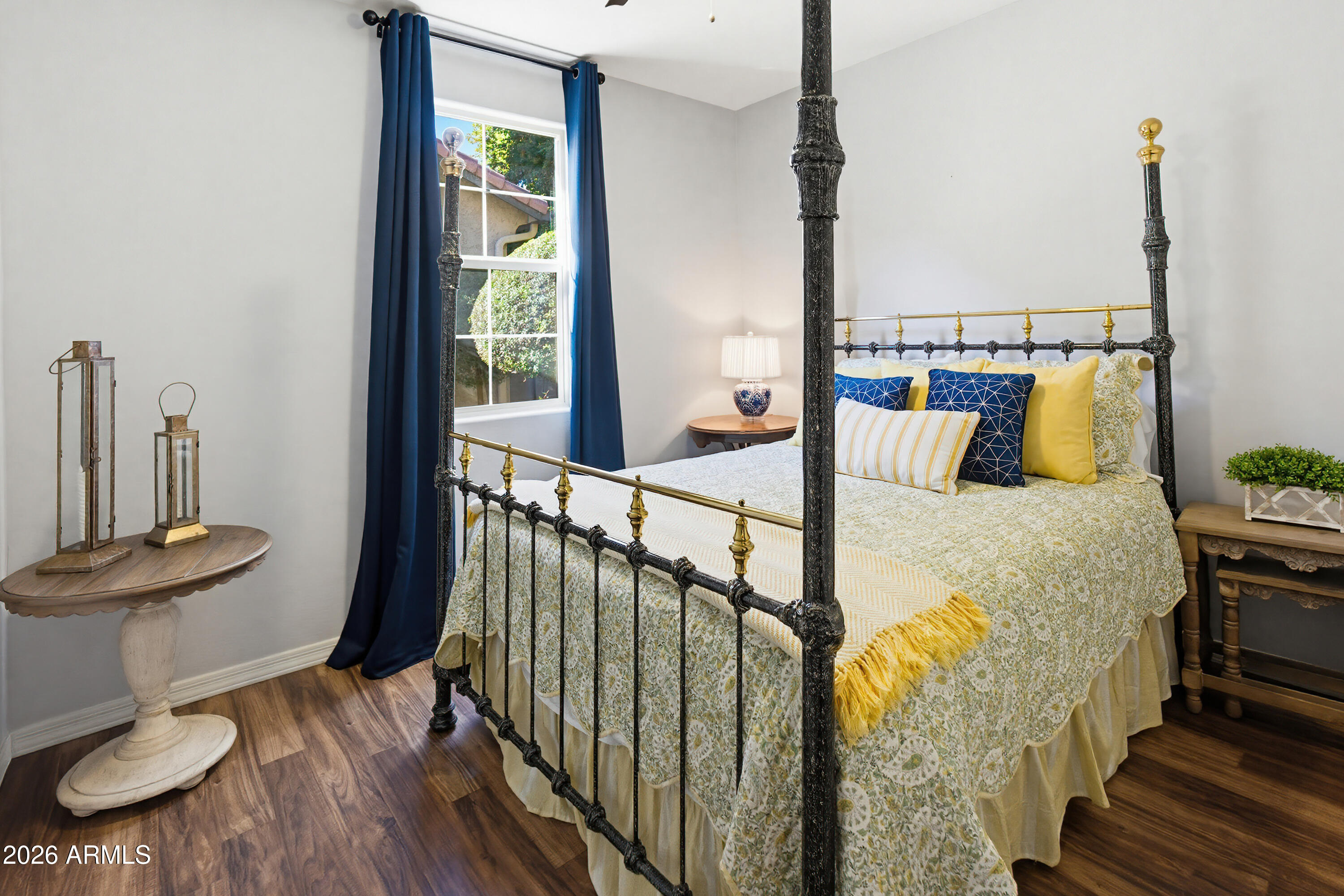 4660 E TIERRA BUENA Lane