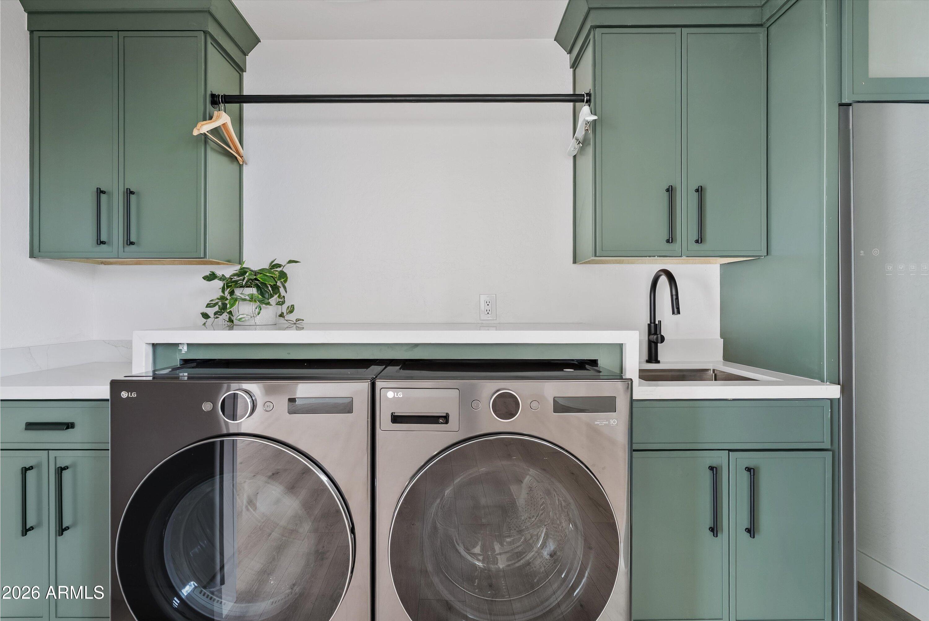 9782 E SOUTH BEND Drive