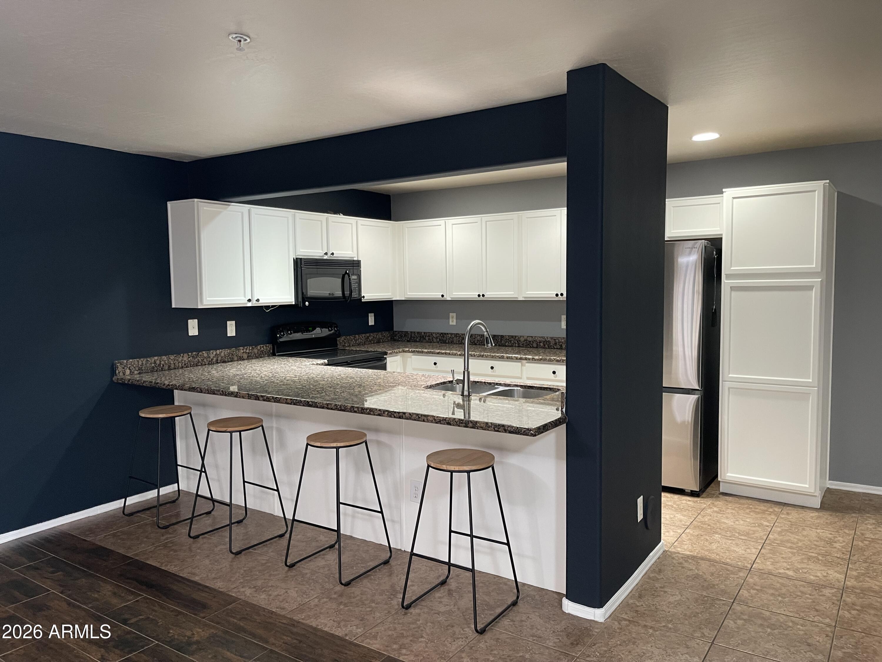 16021 N 30TH Street 123