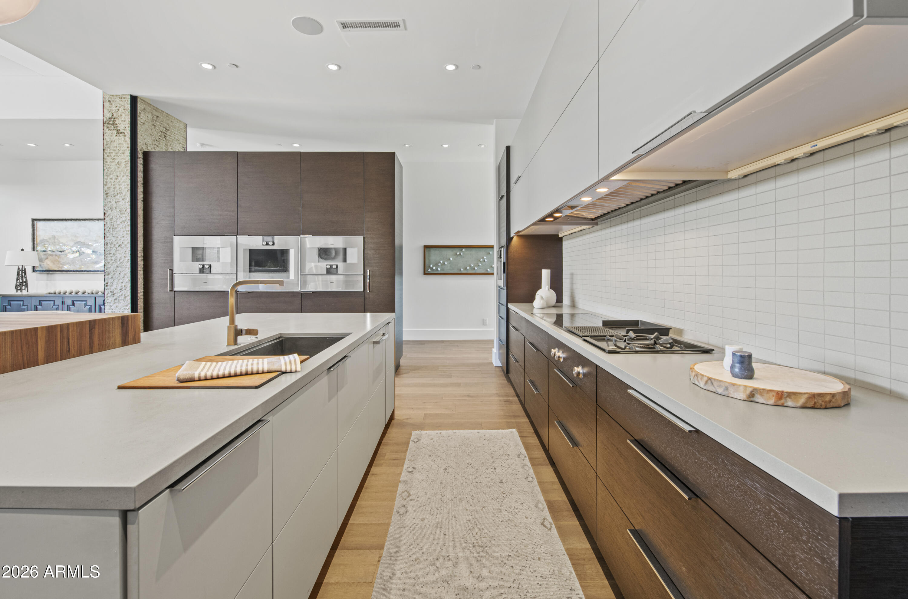 6982 E JOSHUA TREE Lane