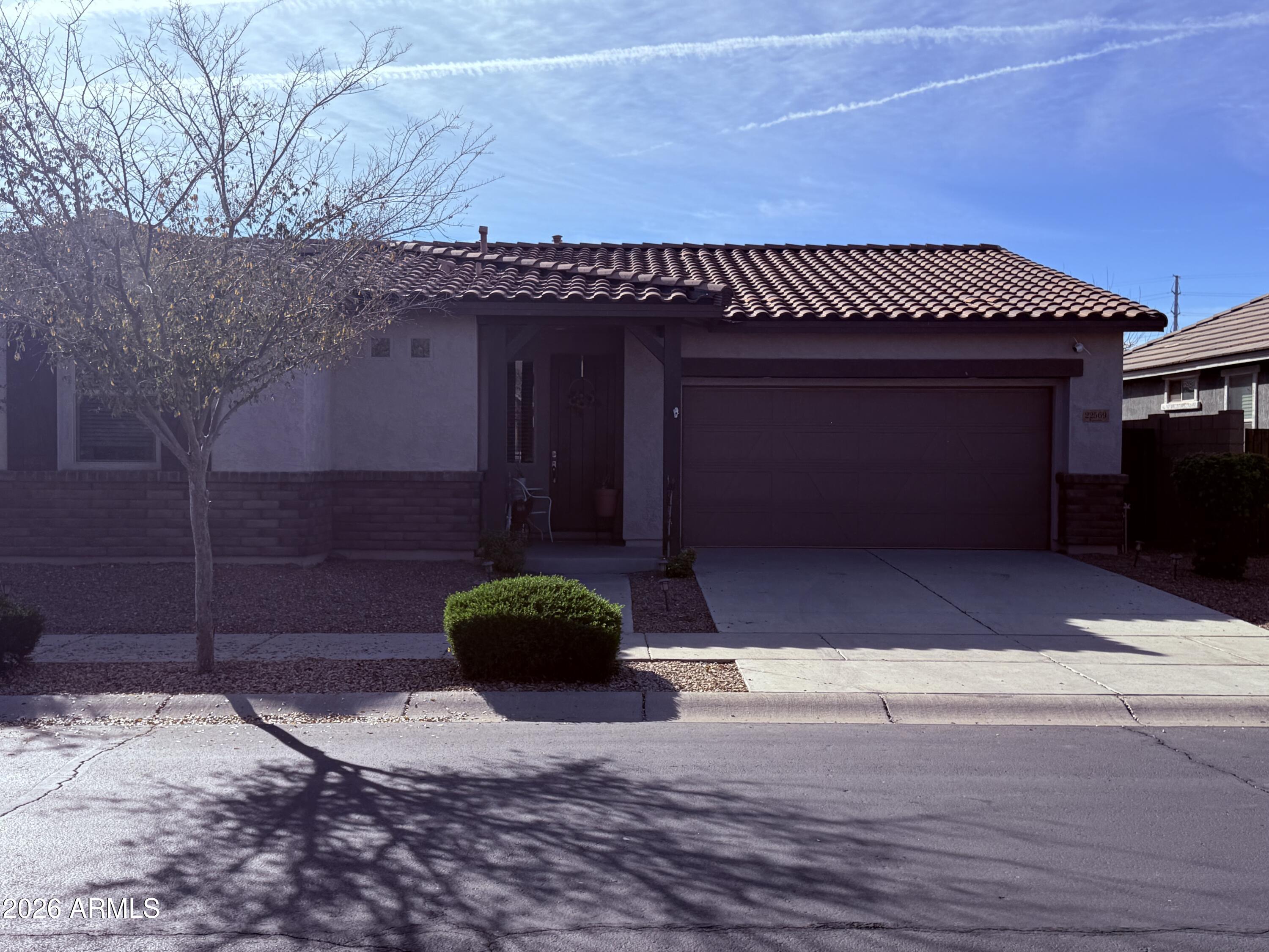 22569 E CAMINA PLATA