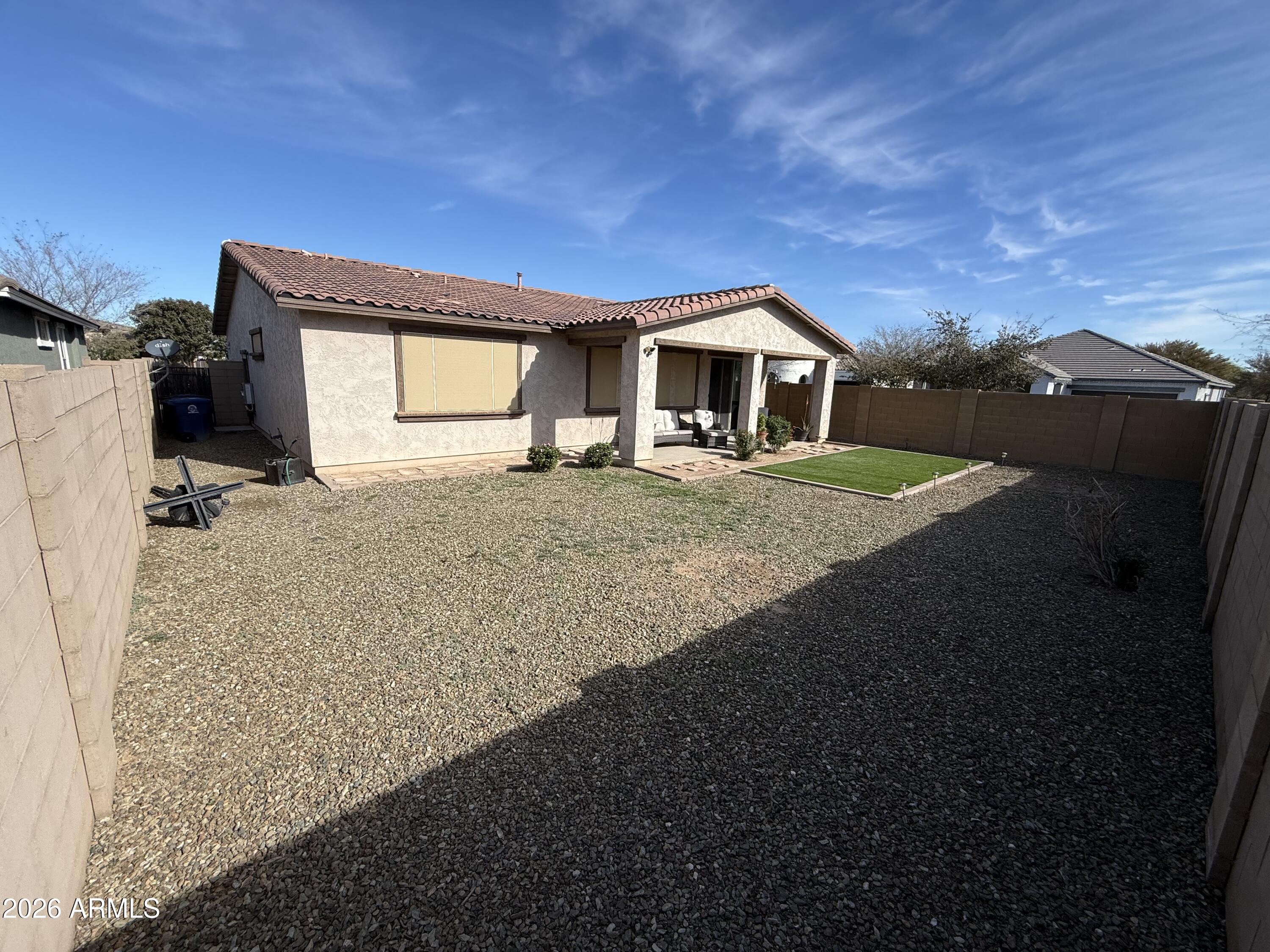 22569 E CAMINA PLATA