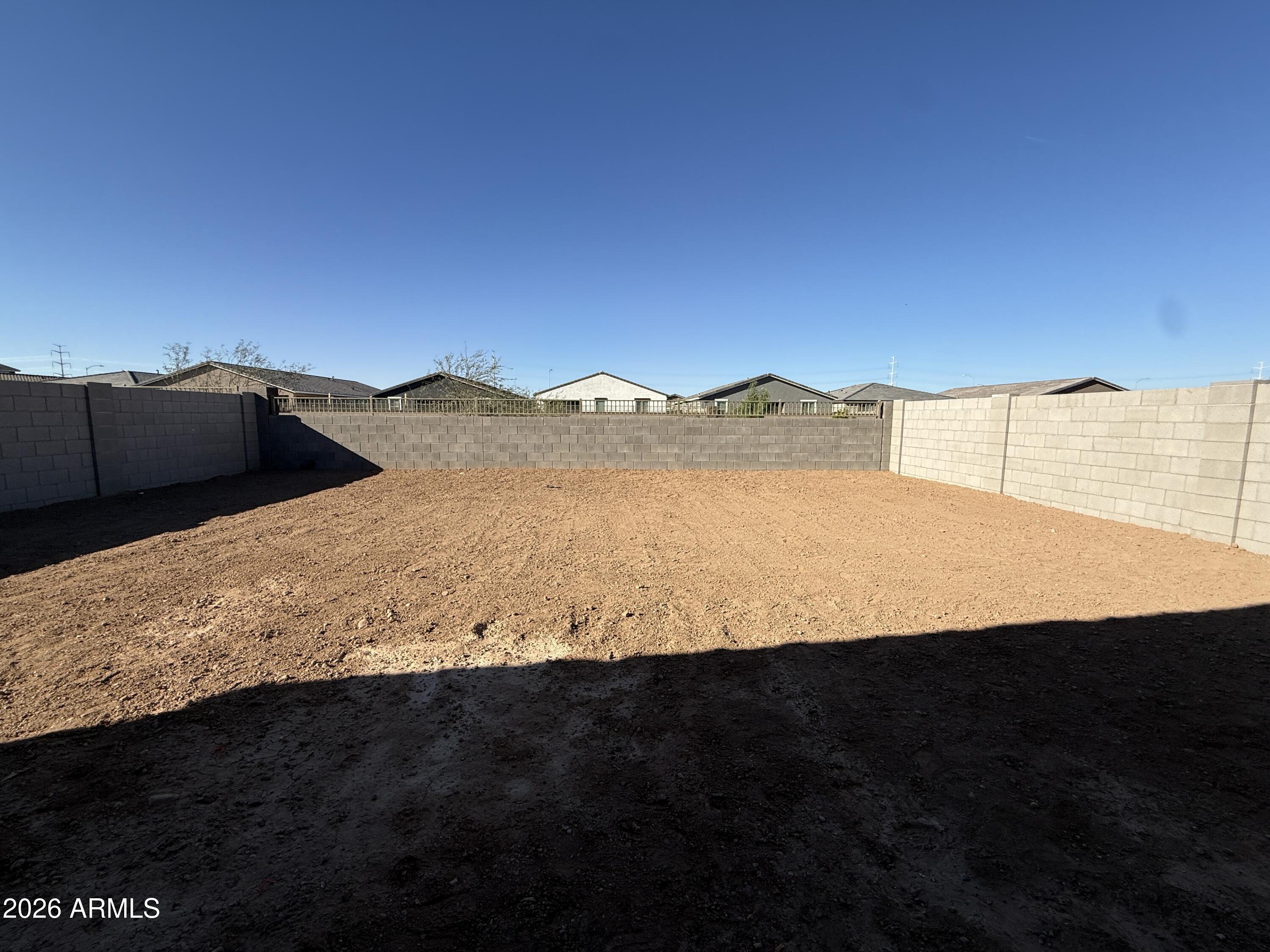 9534 W TAMARISK Avenue