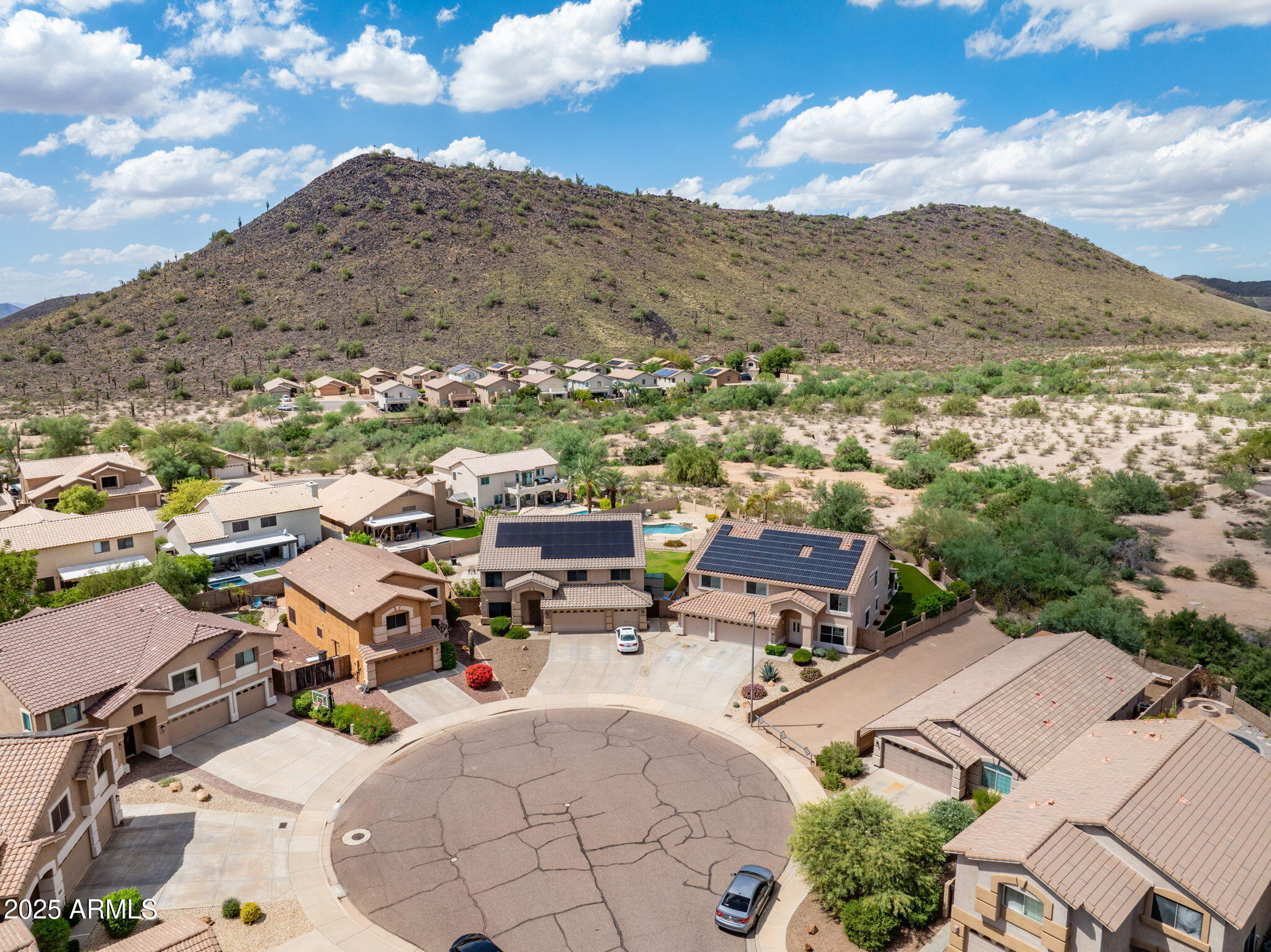 2120 E VISTA BONITA Drive