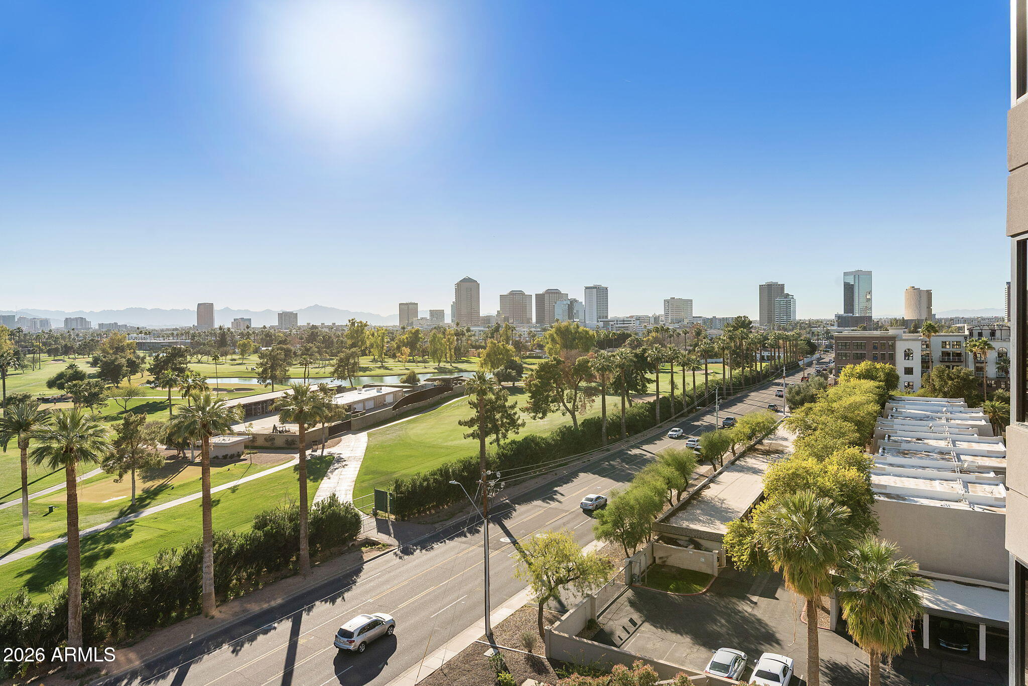 1040 E OSBORN Road 601