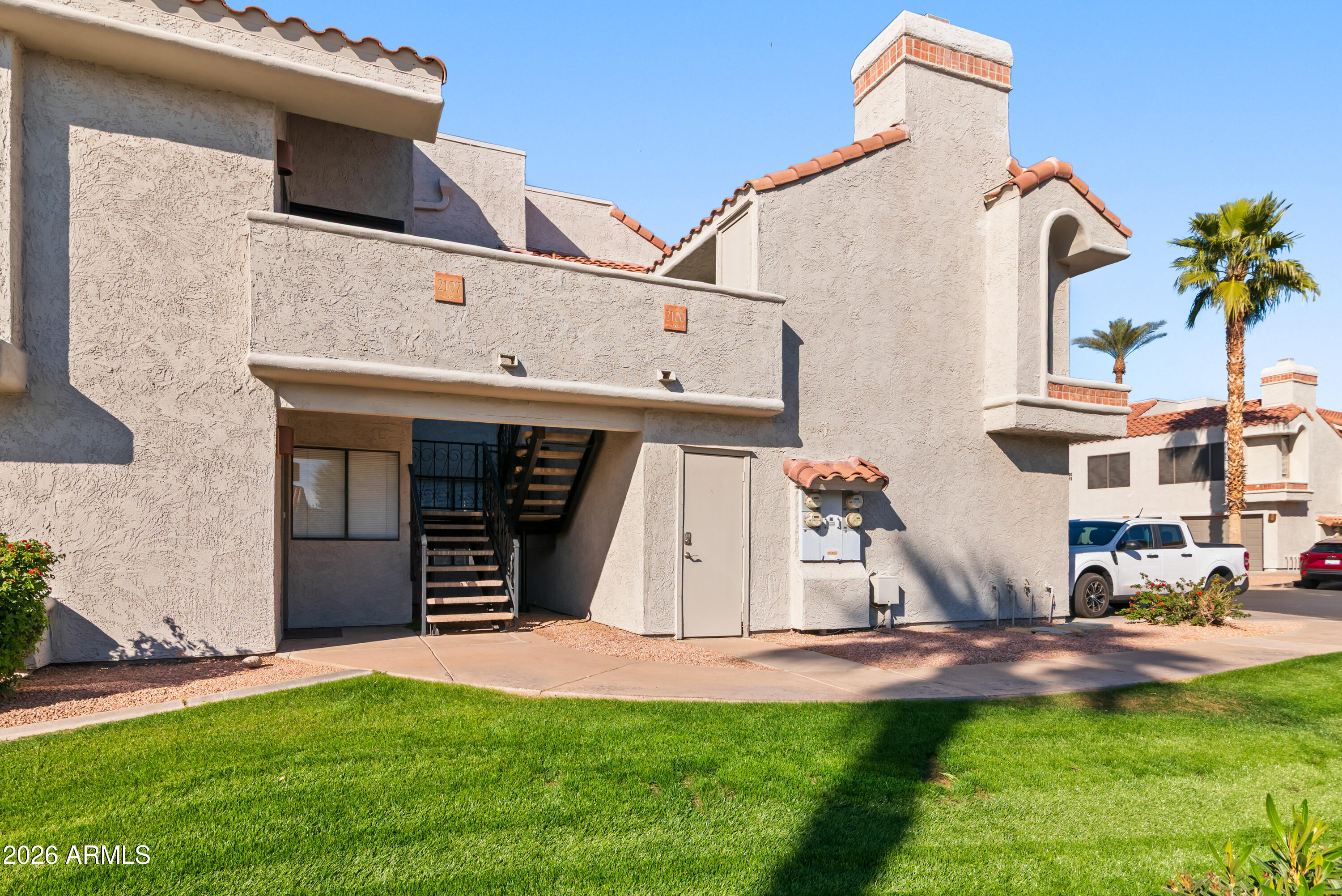 10115 E MOUNTAIN VIEW Road 2106