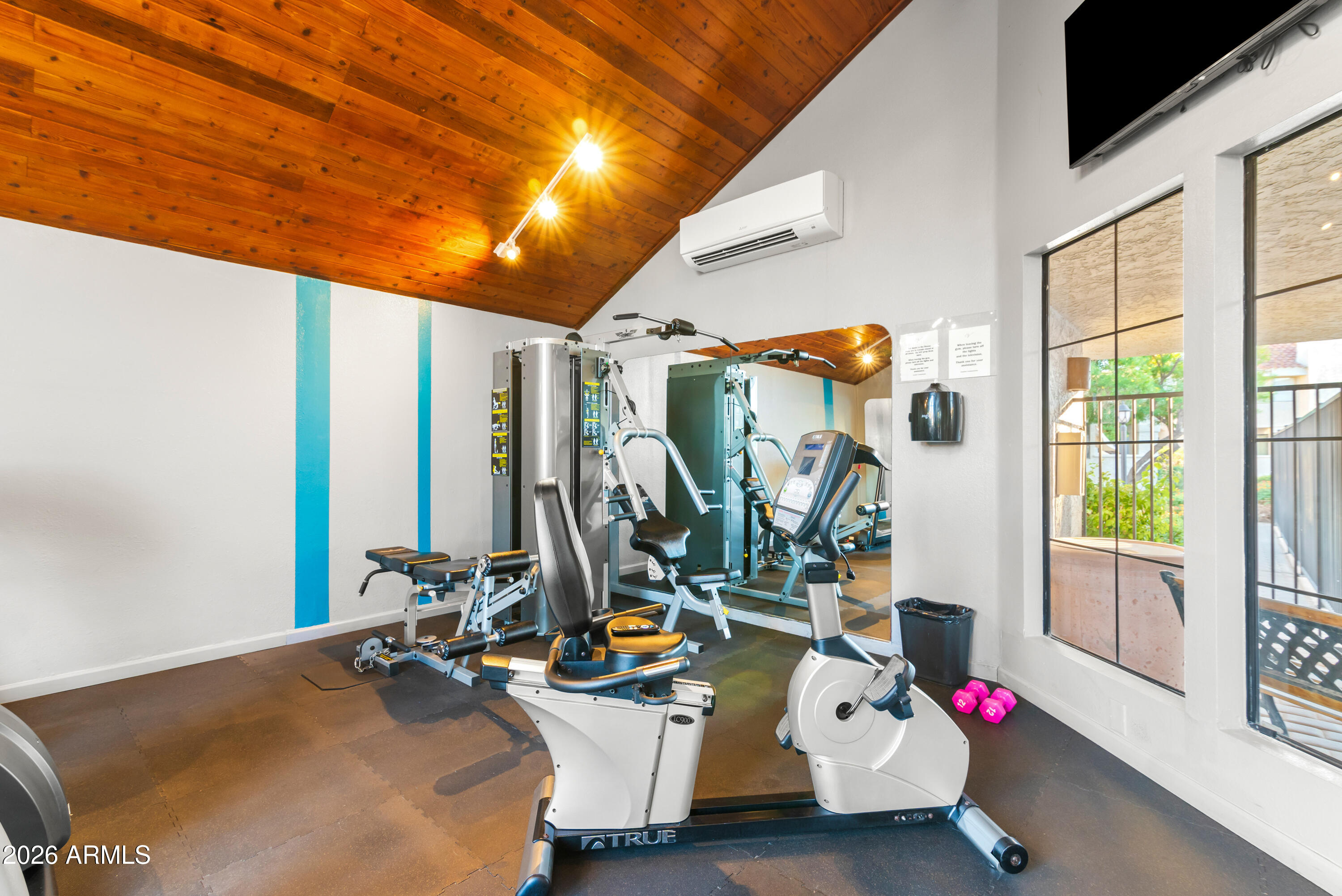 10115 E MOUNTAIN VIEW Road 2106