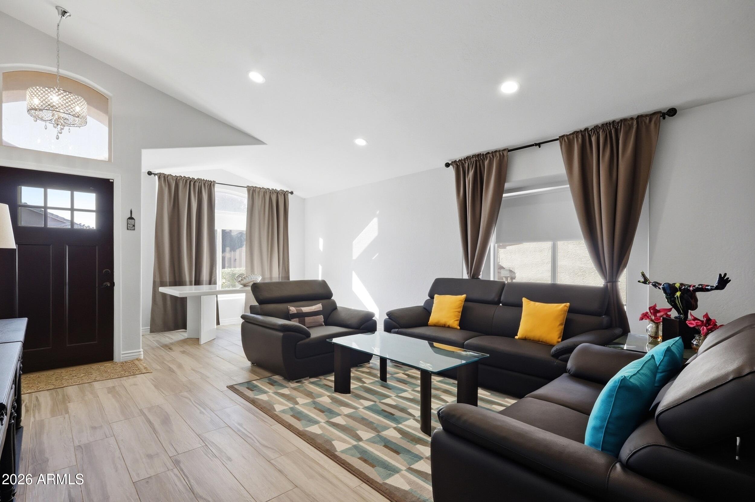 1516 E MARCO POLO Road