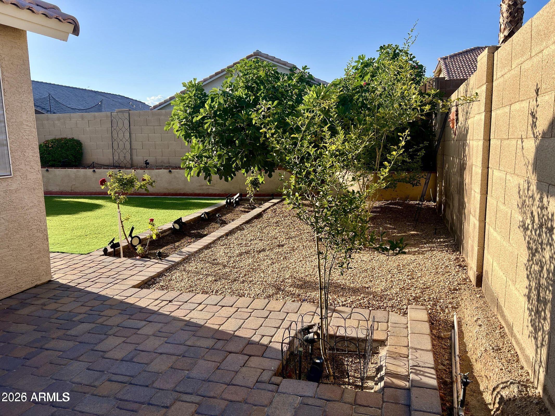 1516 E MARCO POLO Road