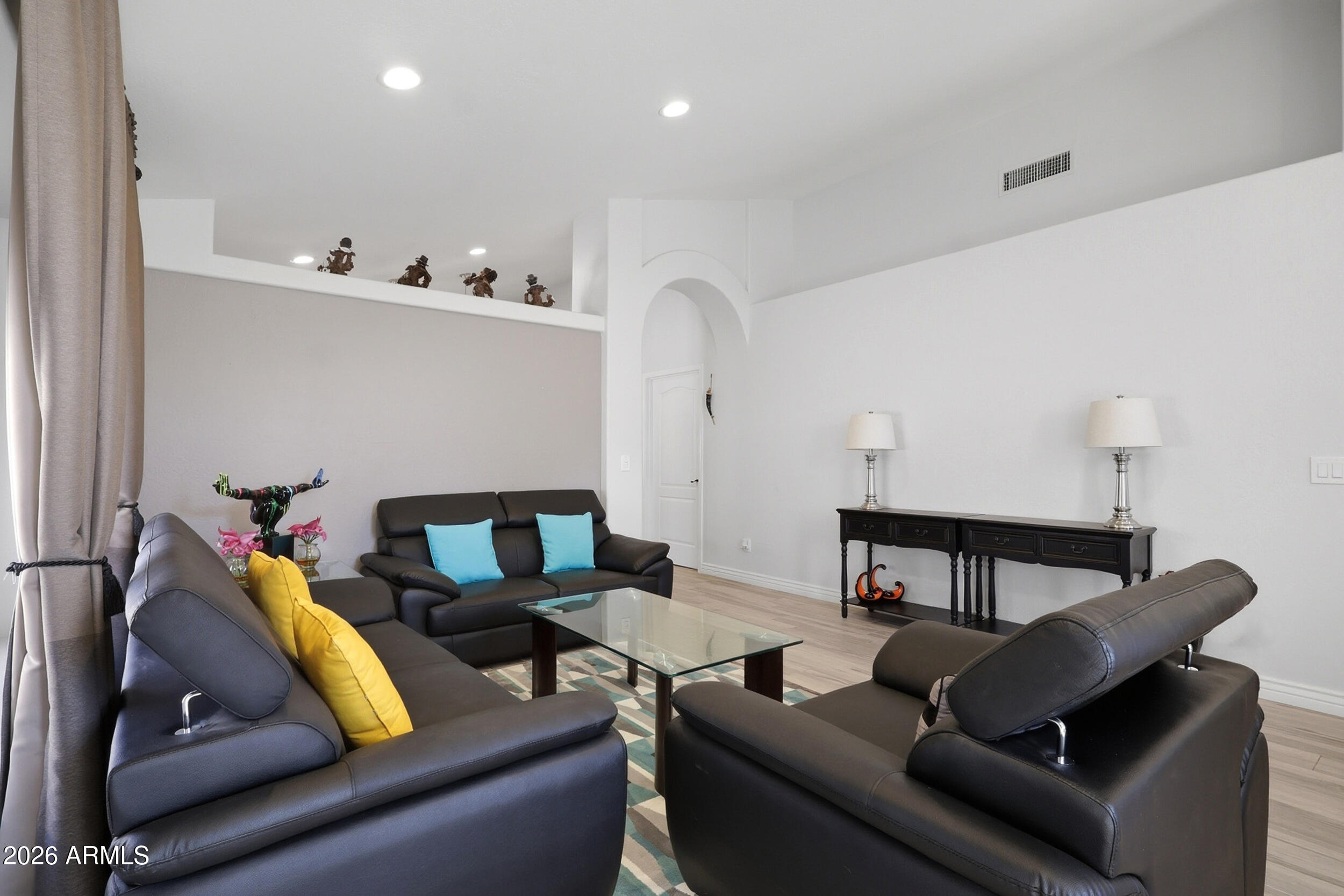 1516 E MARCO POLO Road