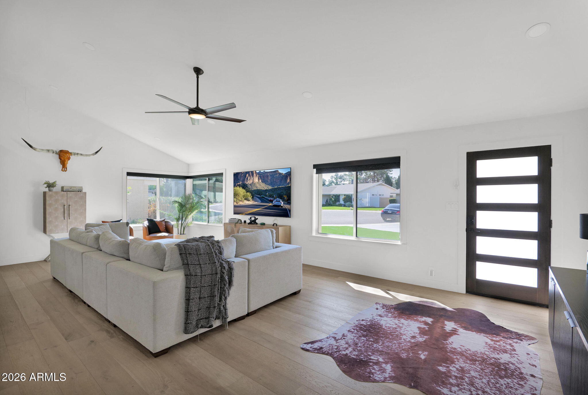 7629 N VIA DE LOS NINOS