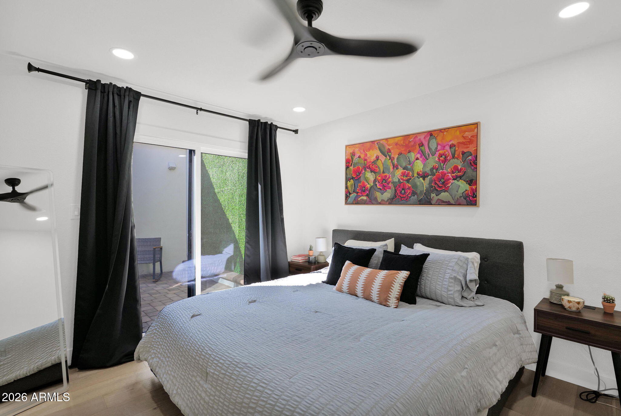 7629 N VIA DE LOS NINOS