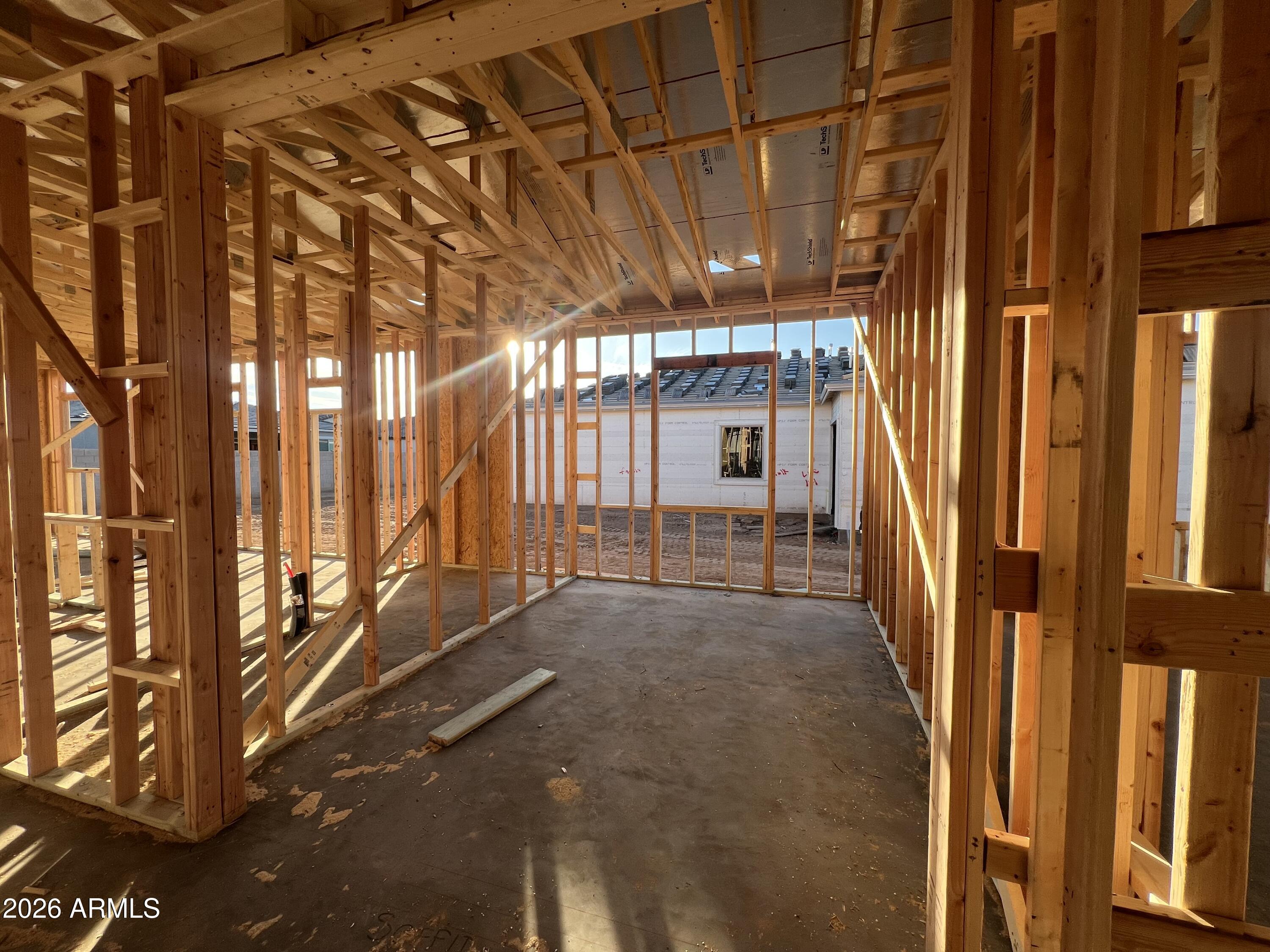 22901 E TWIN ACRES Drive