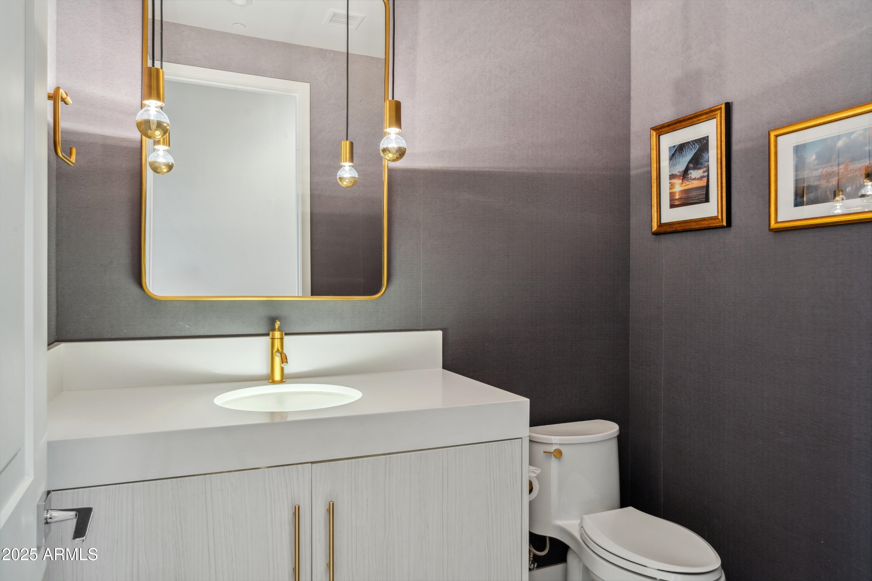 2 BILTMORE Estate 309