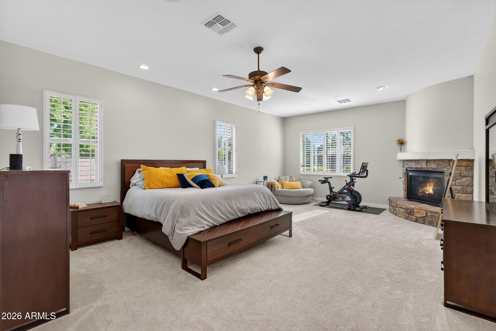 11635 E BELLFLOWER Drive