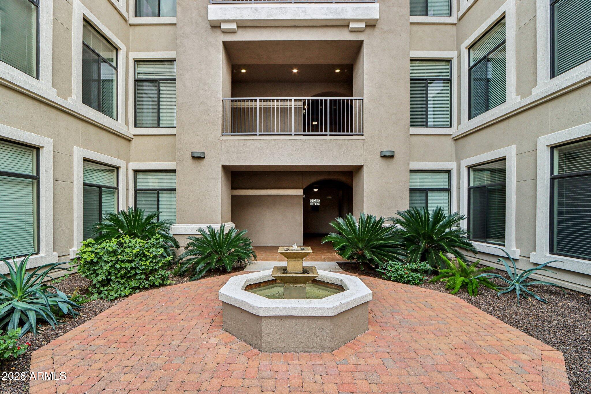 11640 N TATUM Boulevard 2031