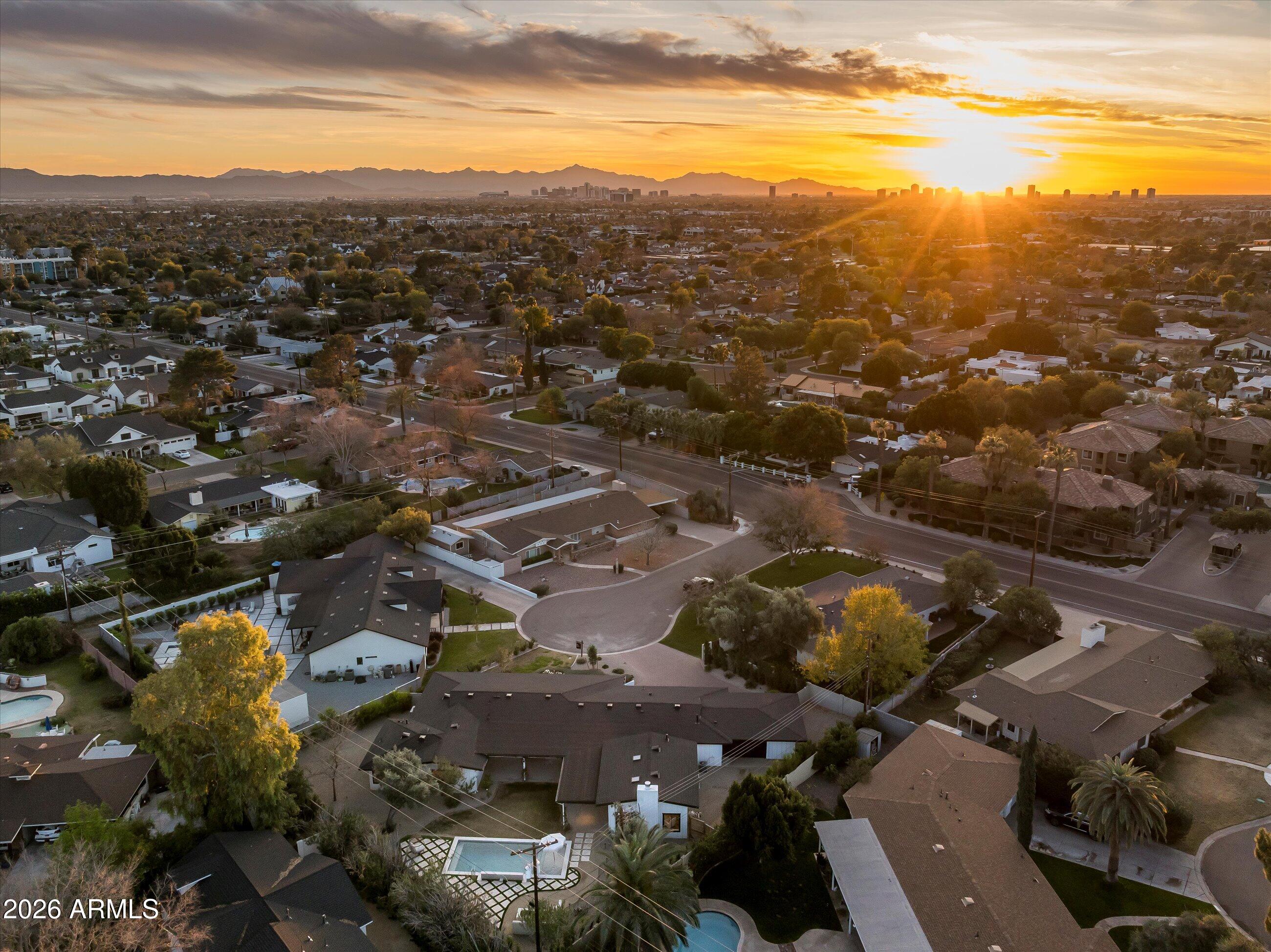 3612 E PIERSON Street